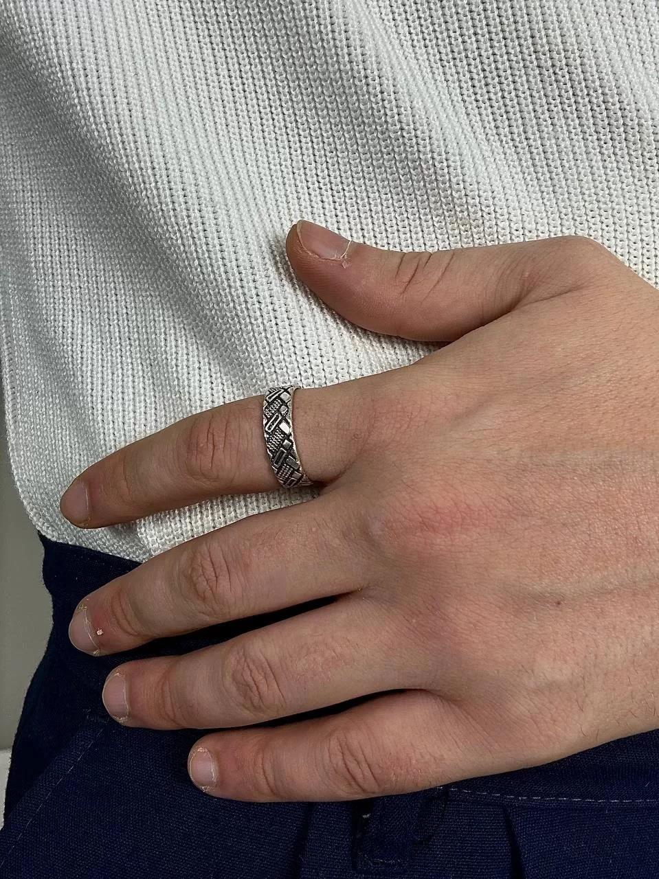 Segmented Rectangle Ring