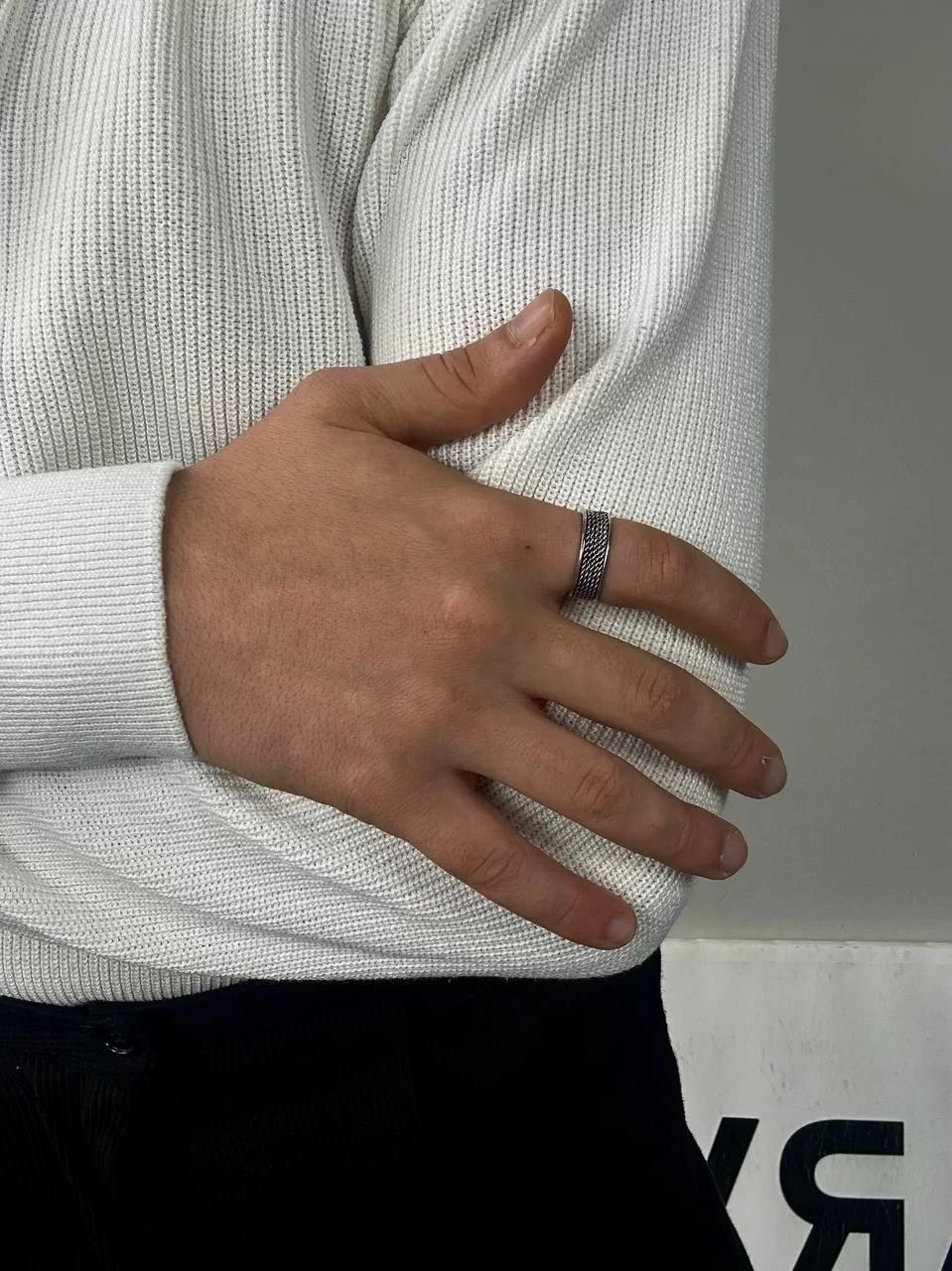 Shaped Ring