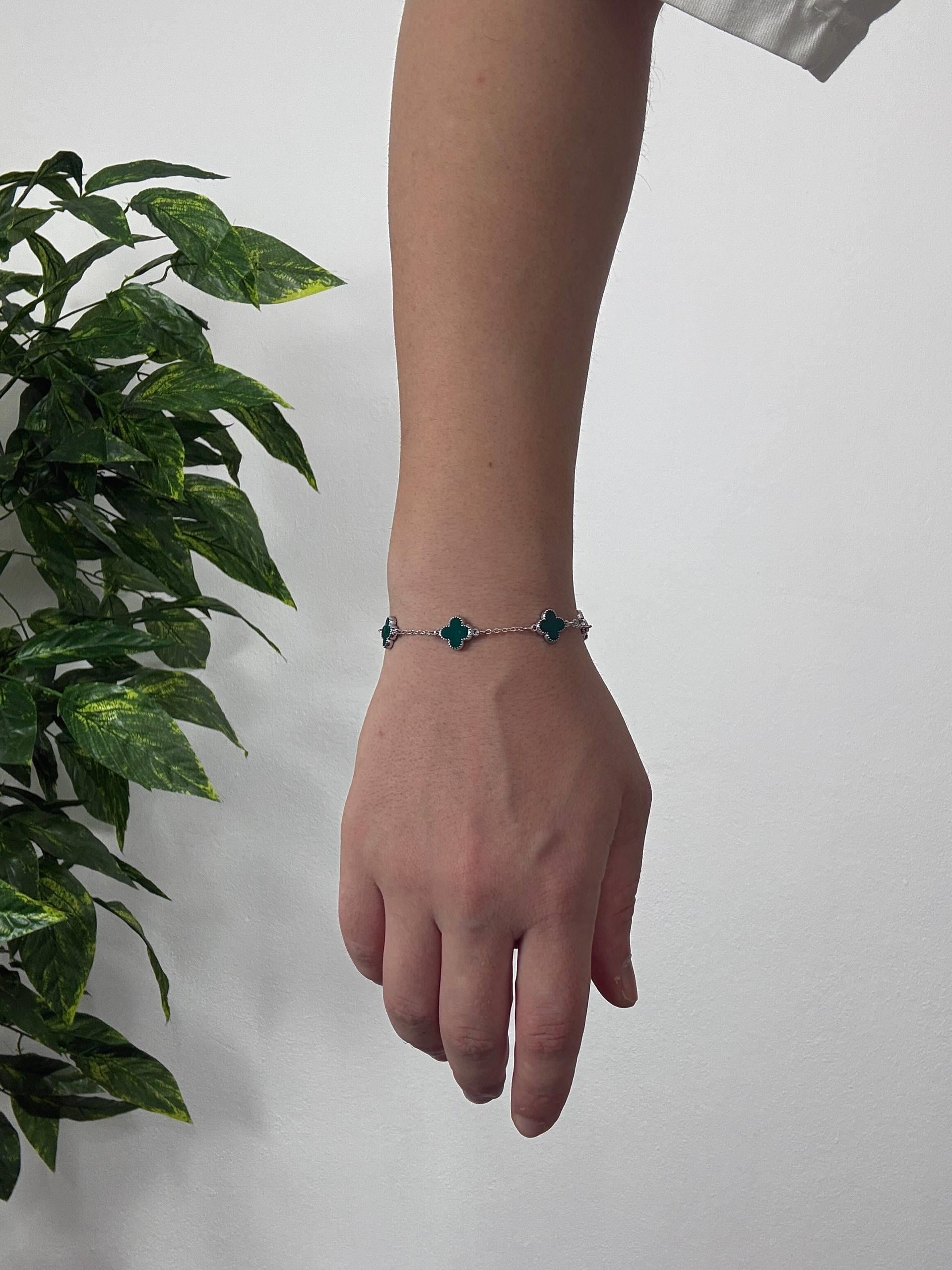 Silver Clover Green Bracelet
