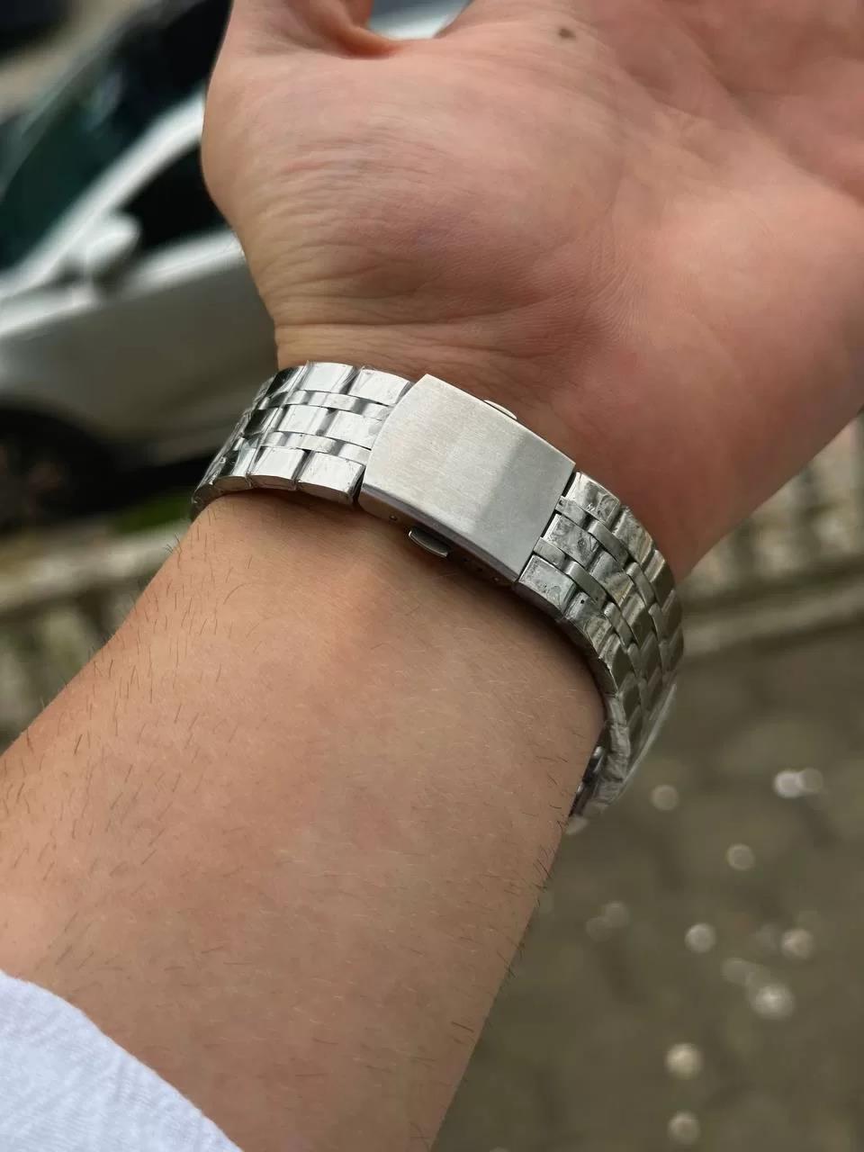 T.T Silver Vintage Wristhwatch