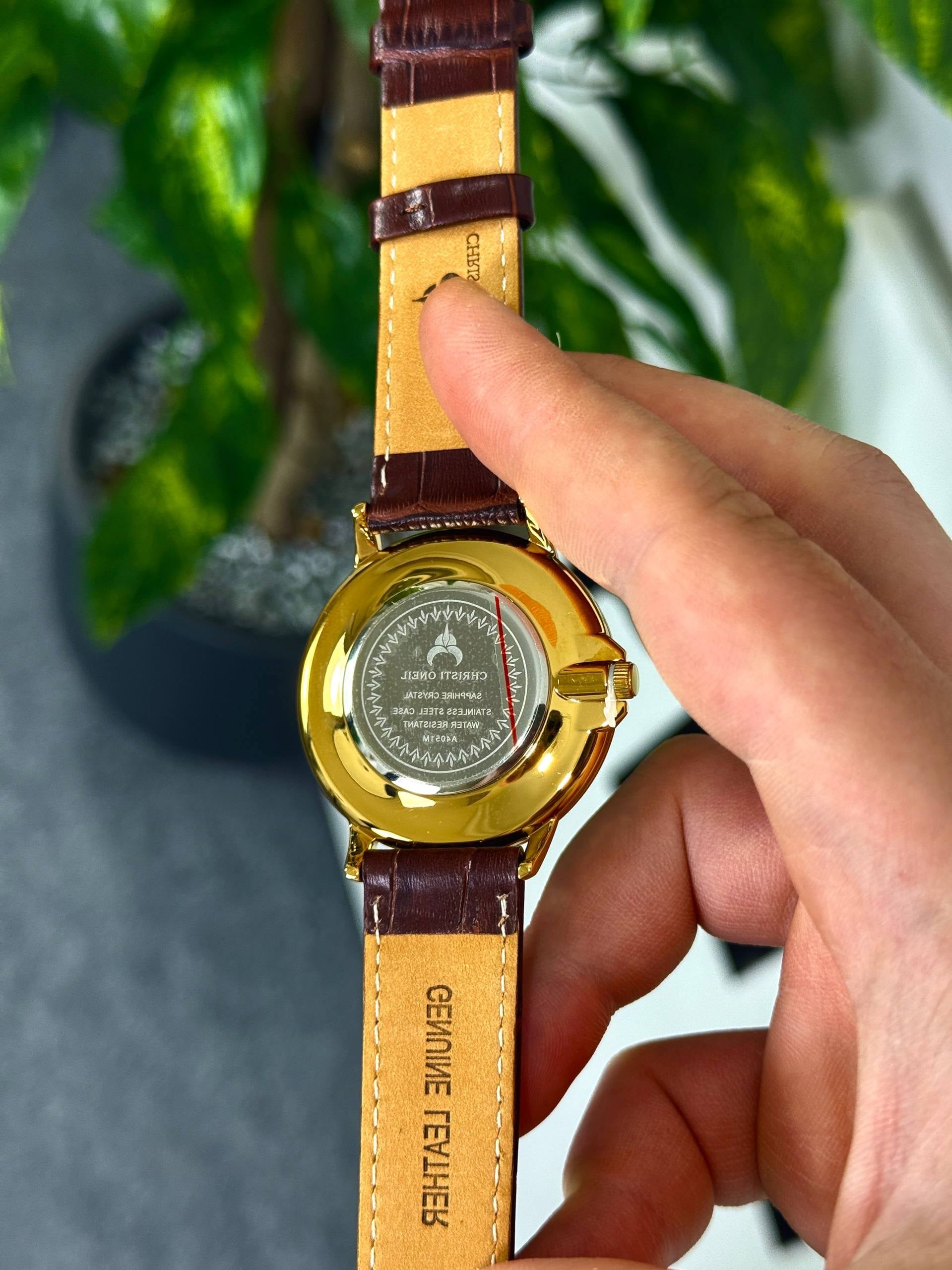 Veltrix Vintage The Retro Monarch