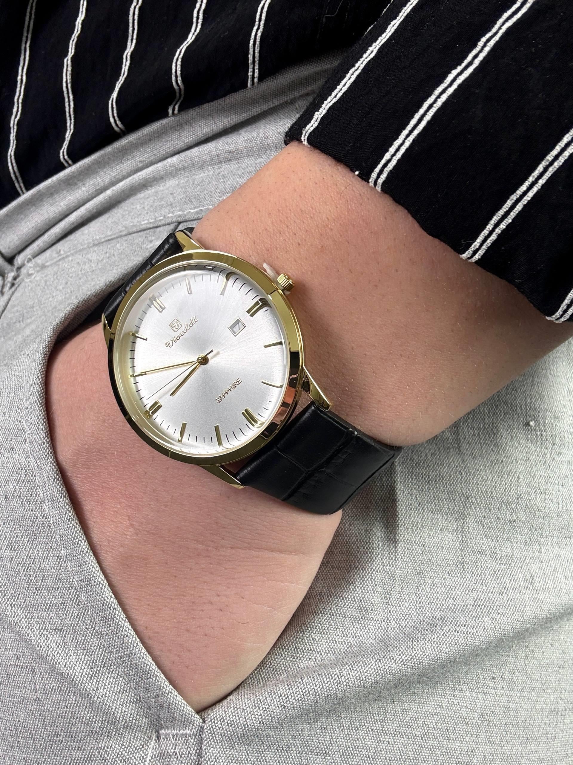 Vivaldi Laurent Leather Cord Vintage Wristhwatch