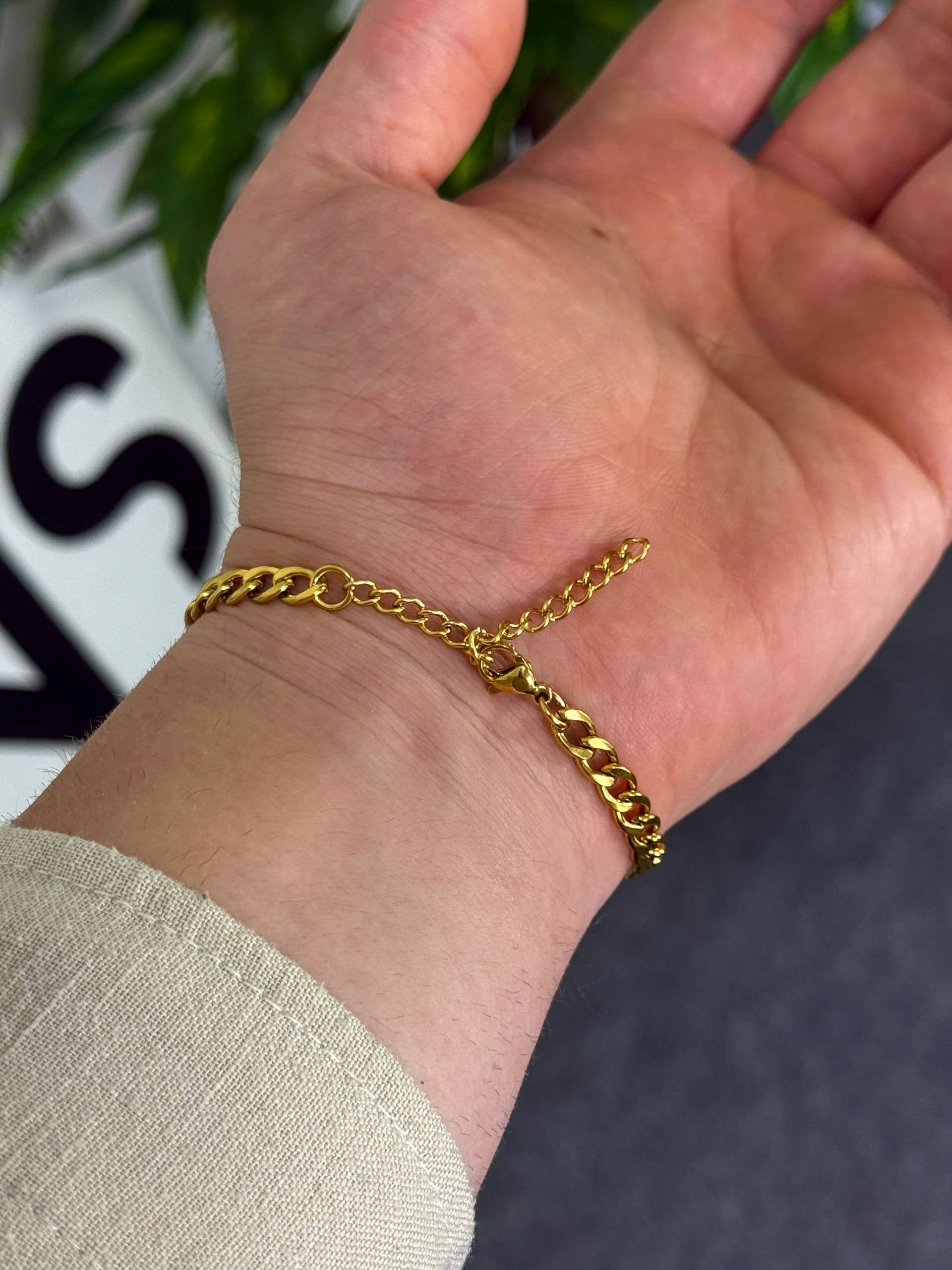 Voltaire Gold Chain Bracelet