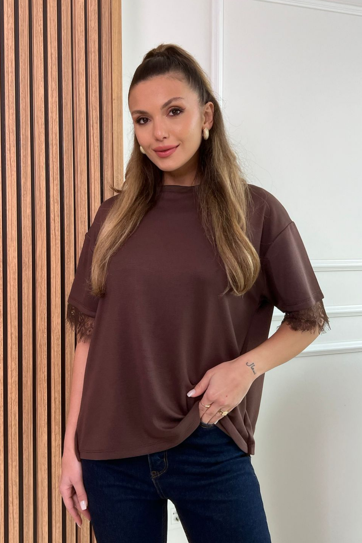 Sırt Dantel T-Shirt - KAHVERENGİ