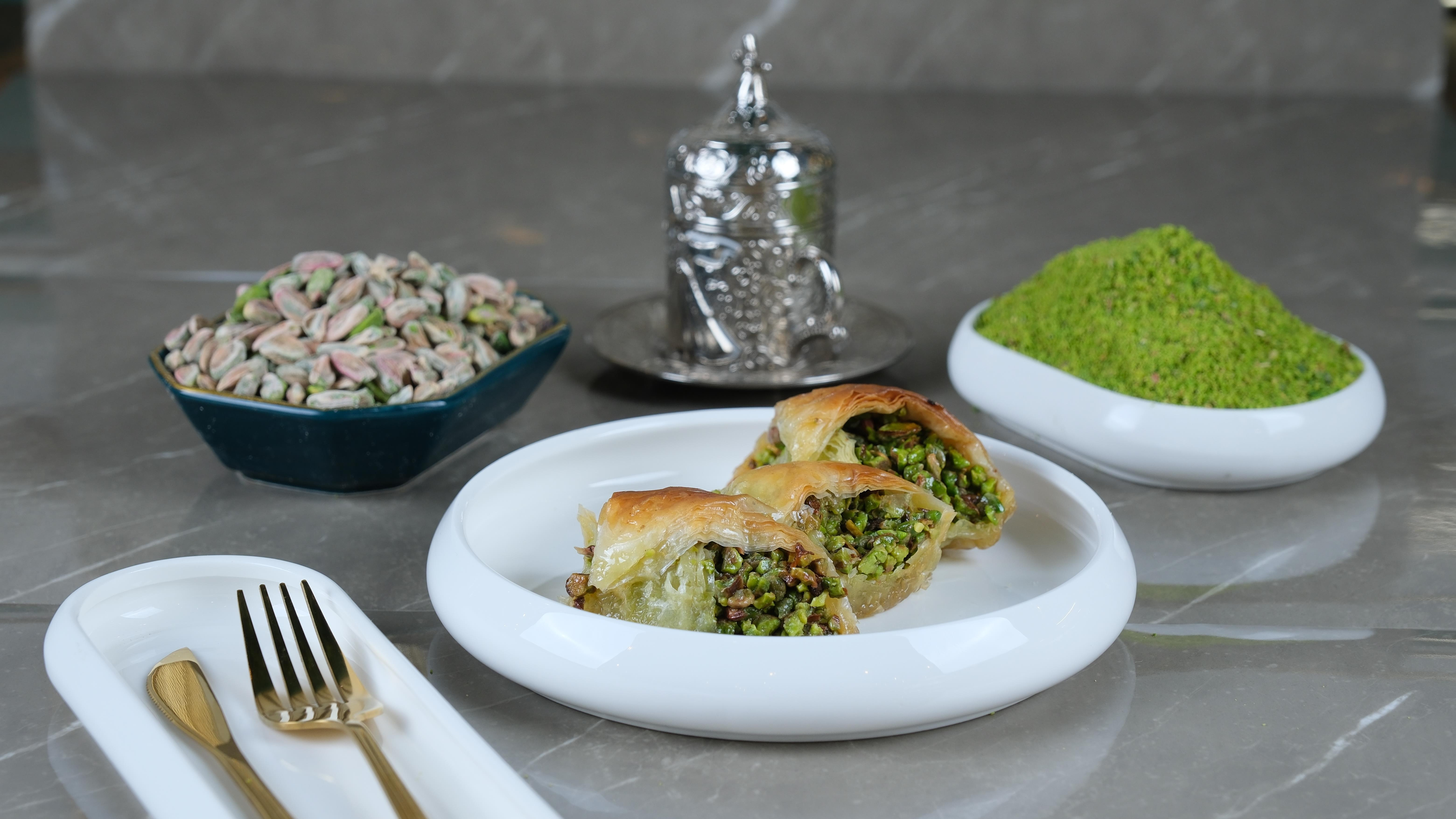 Fıstıklı Şöbiyet Baklava