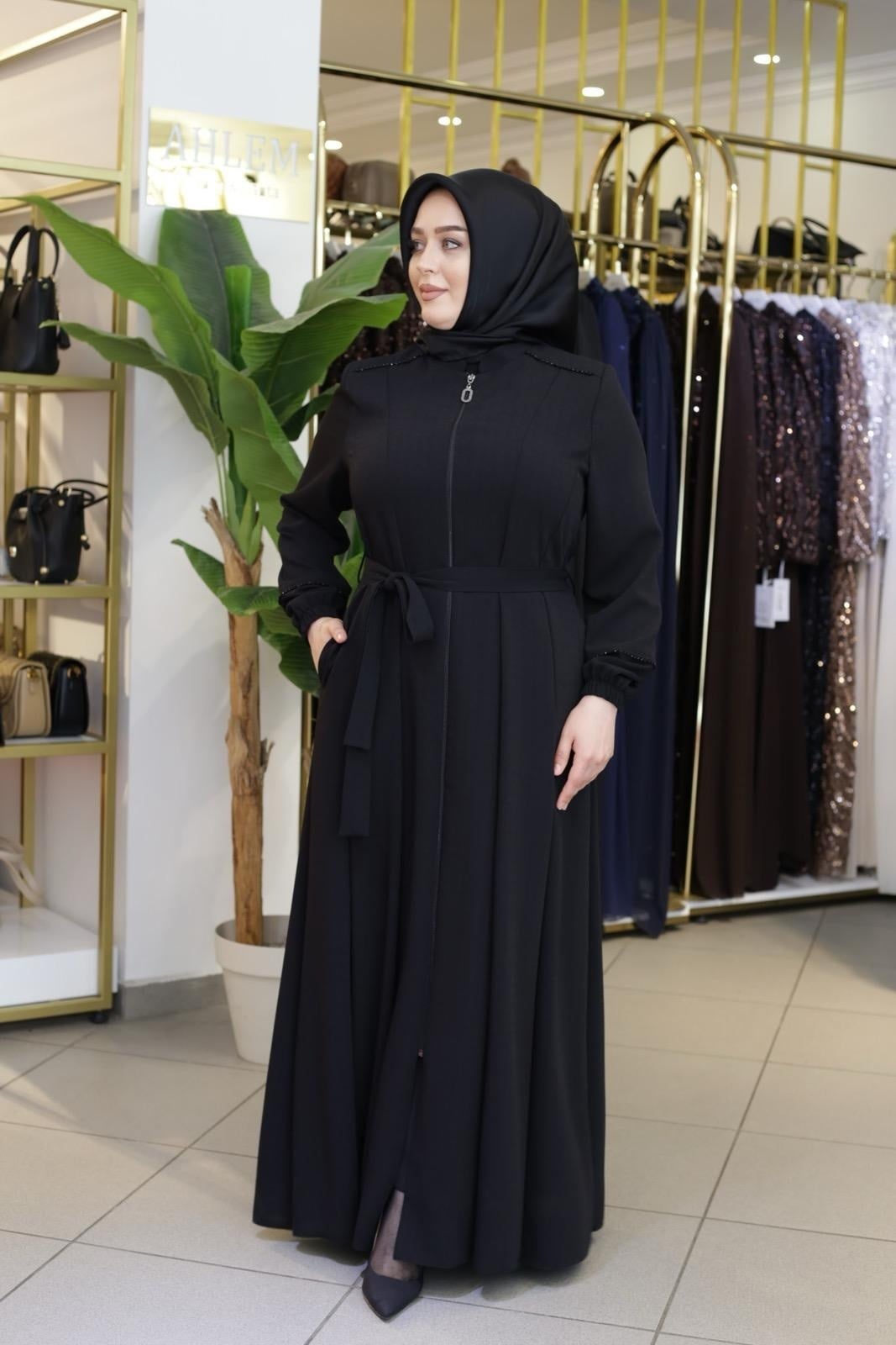 ARABİYELİ KULPLU FERACE 5644 KOD