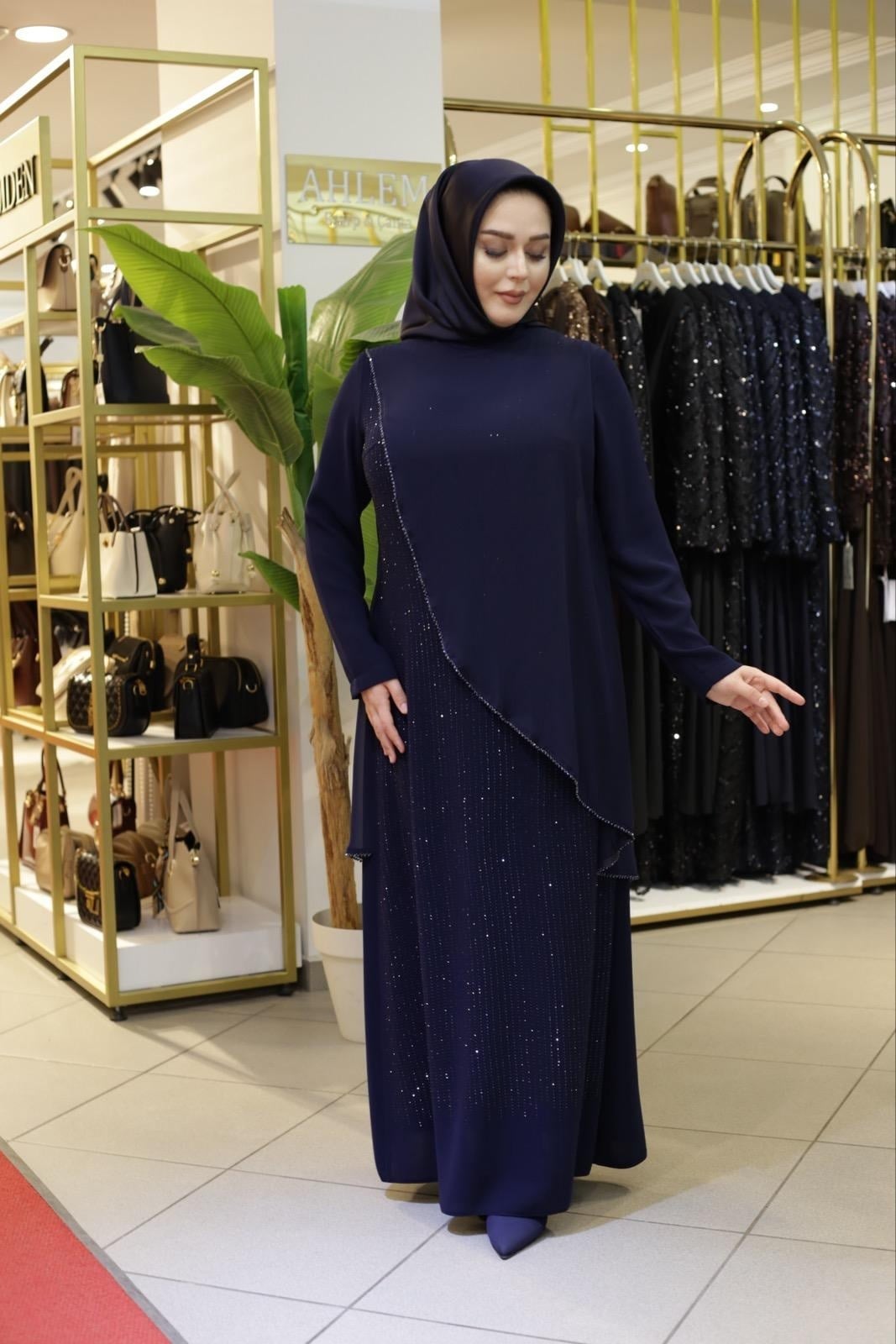 ÖNÜ TAŞLI ŞİFON ELBİSE 2660 KOD