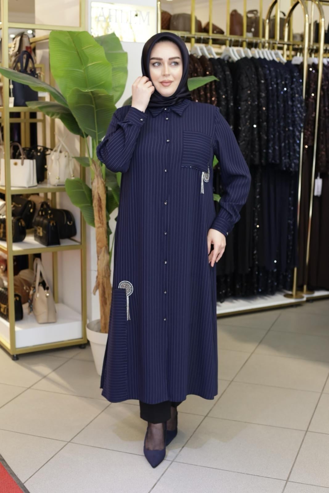 TAŞ DETAYLI ÇİZGİLİ TUNİK 3450 KOD