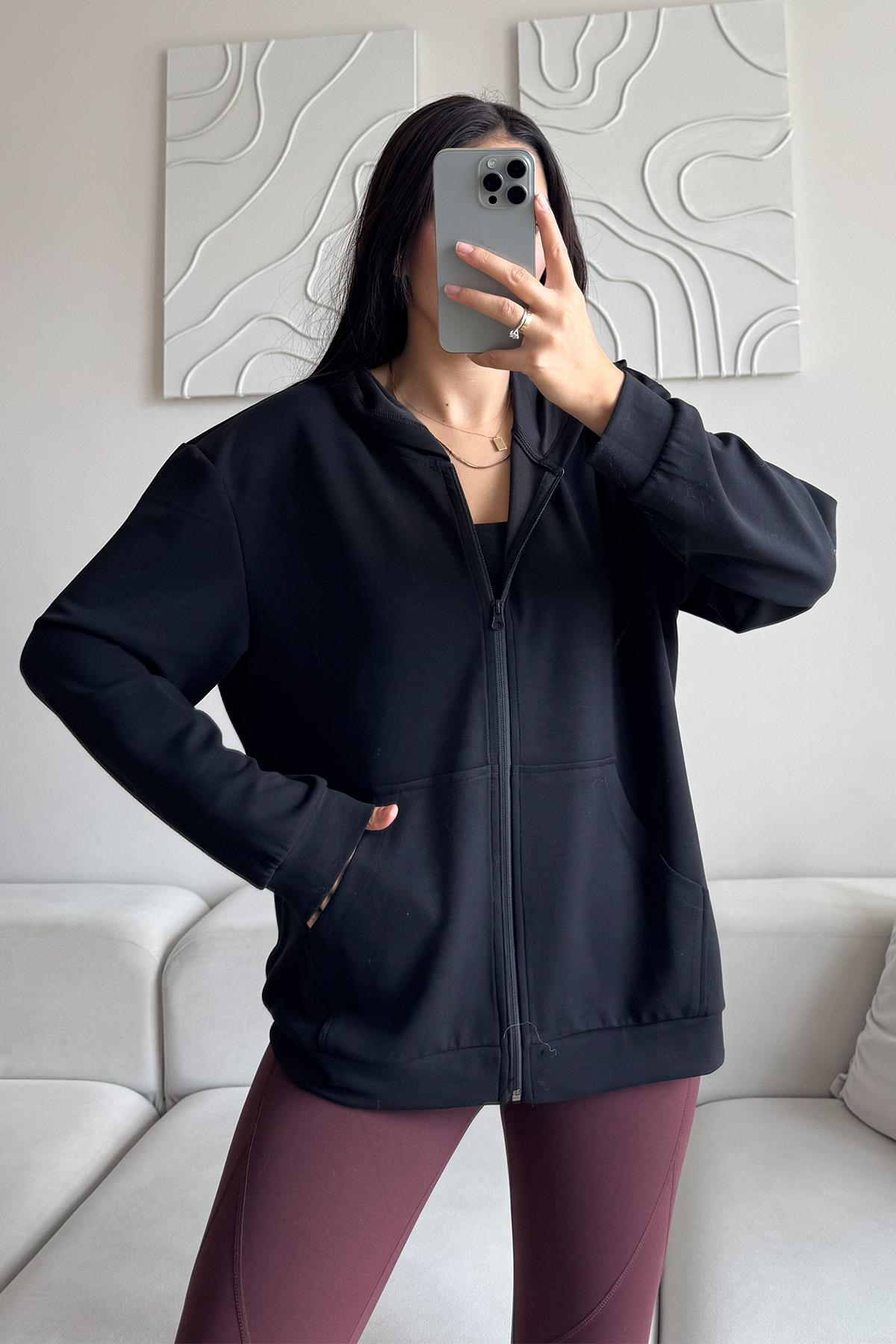 Modal Kumaş Relax Fit Uzun Kollu Cepli Kapşonlu Fermuarlı Siyah Kadın Sweatshirt