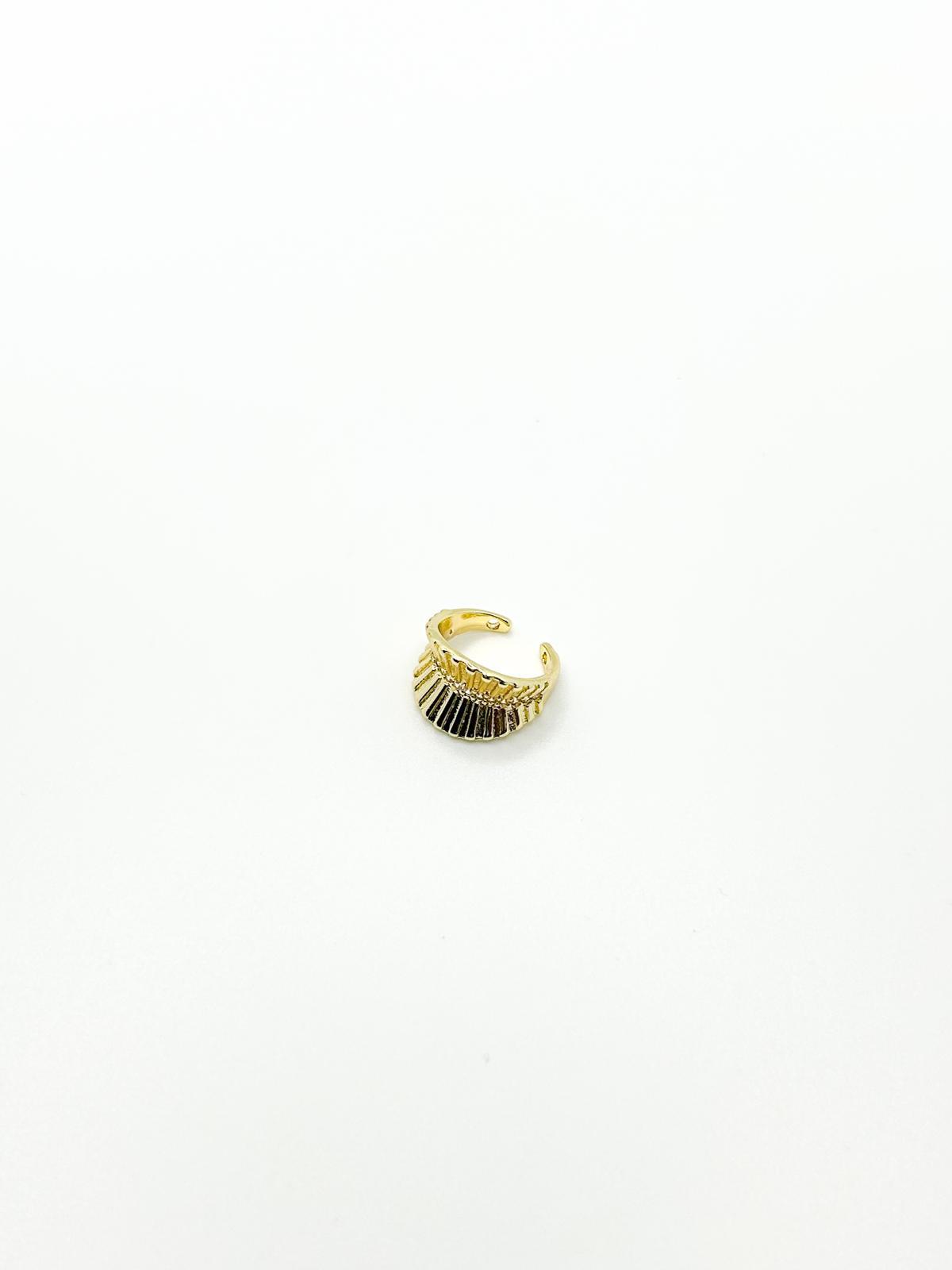 Vip Earcuff