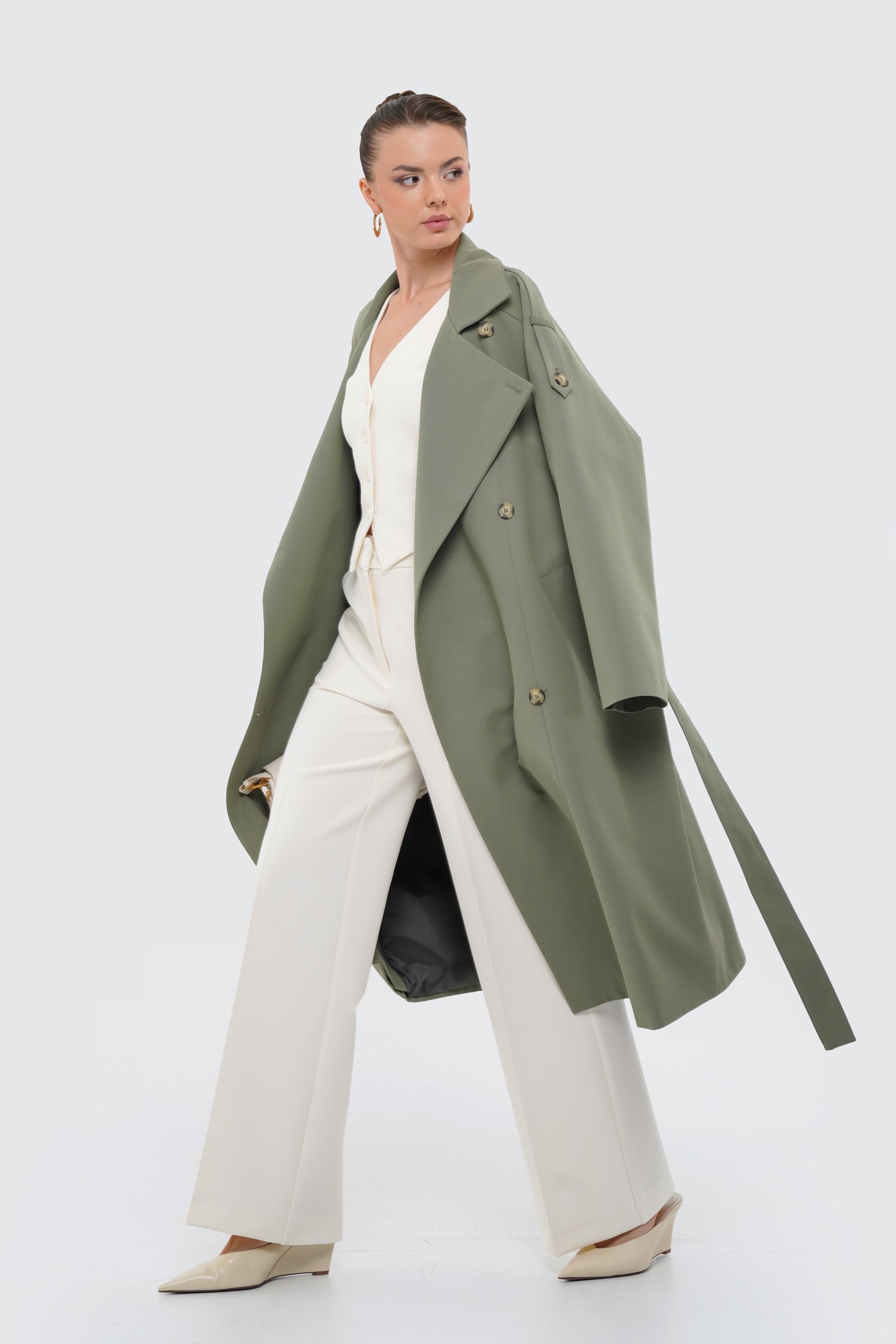 Kadın Açık Haki Dik Yaka Oversize Trençkot