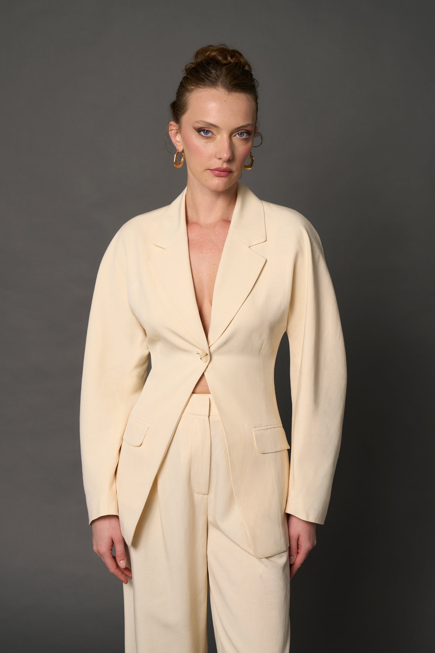 Kadın Krem Balon Kollu Blazer-Thalure