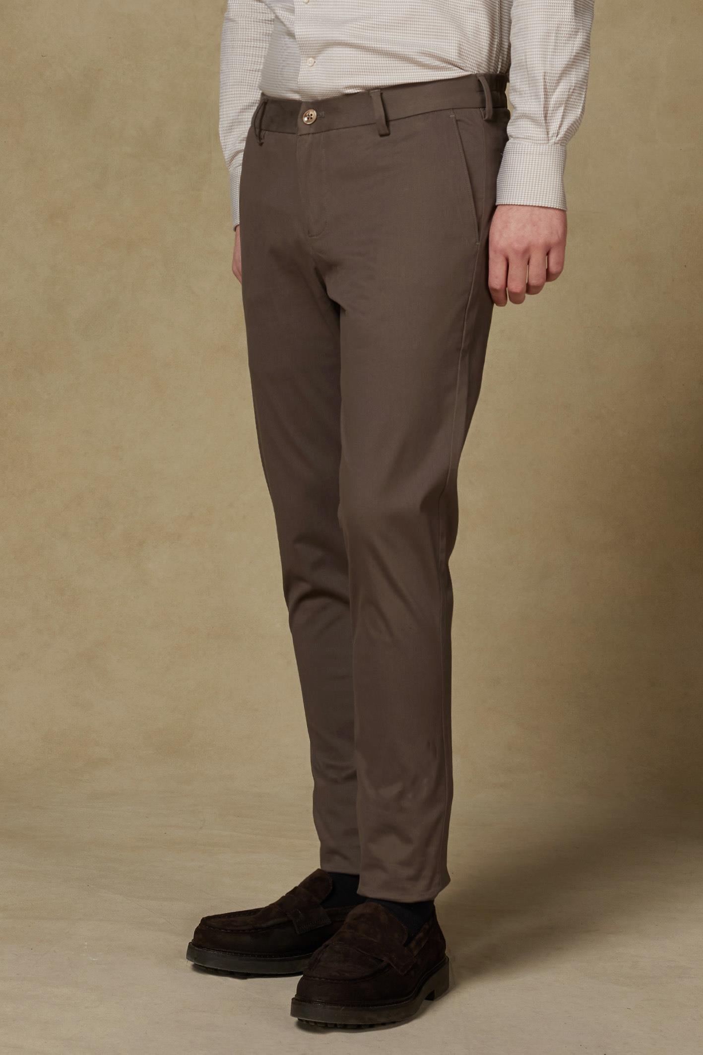 Abbate Prime Chino Poplin Stretch Pamuk Karışımlı Modern Fit Koyu Bej Erkek Düz Pantolon