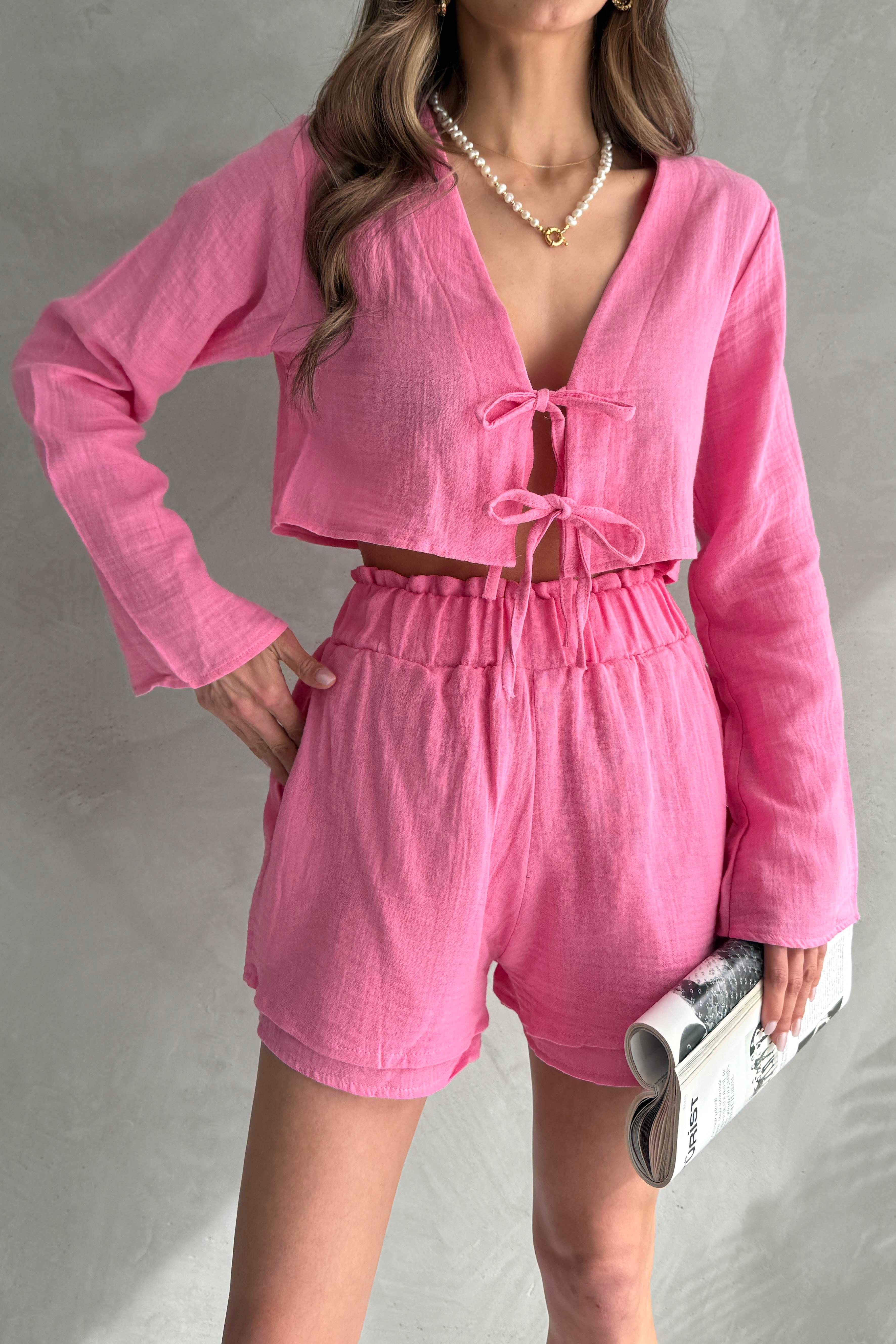 Fiyonk Detaylı Pembe Crop Bluz