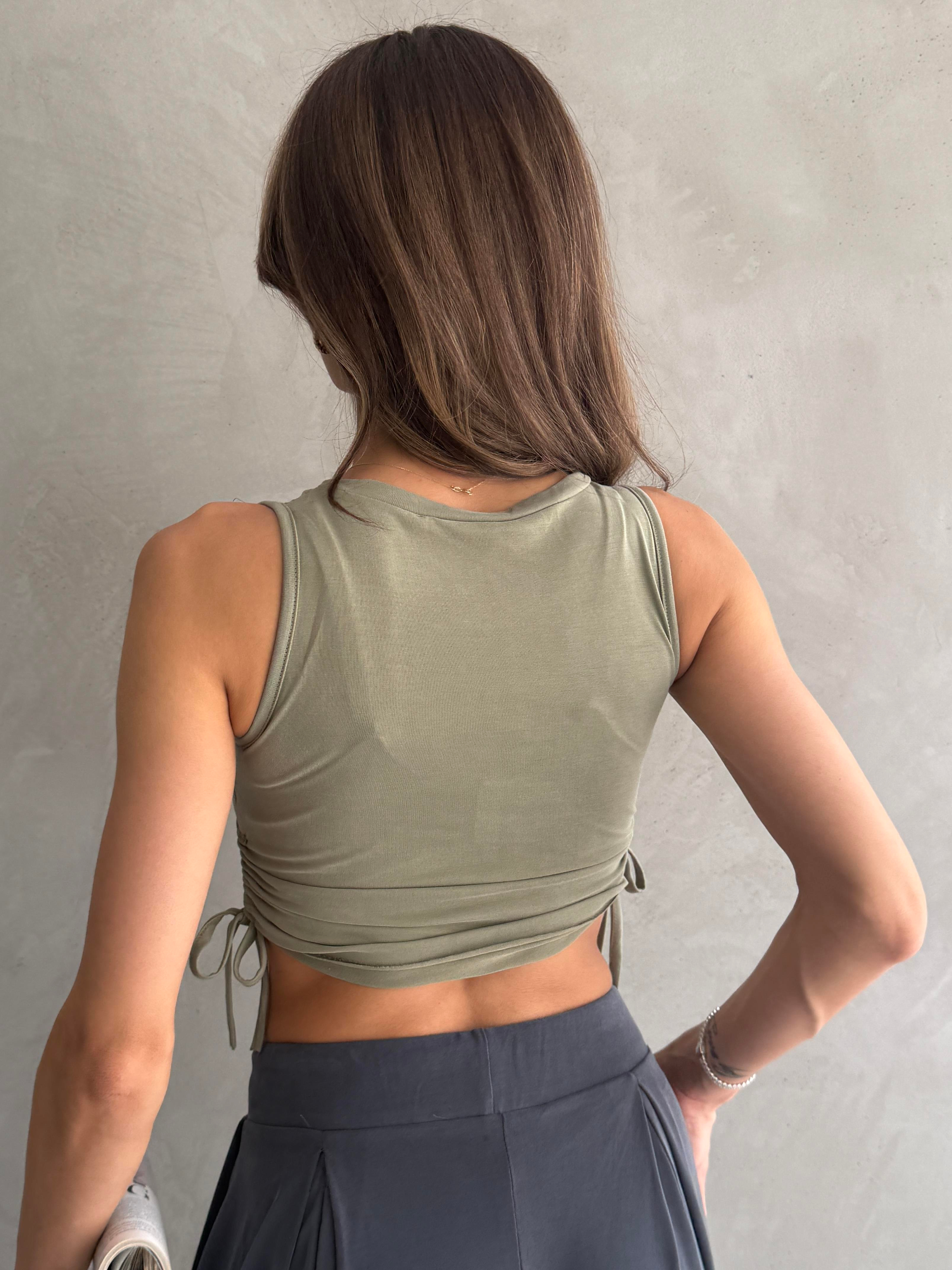 Yandan Bağcıklı Haki Crop Top