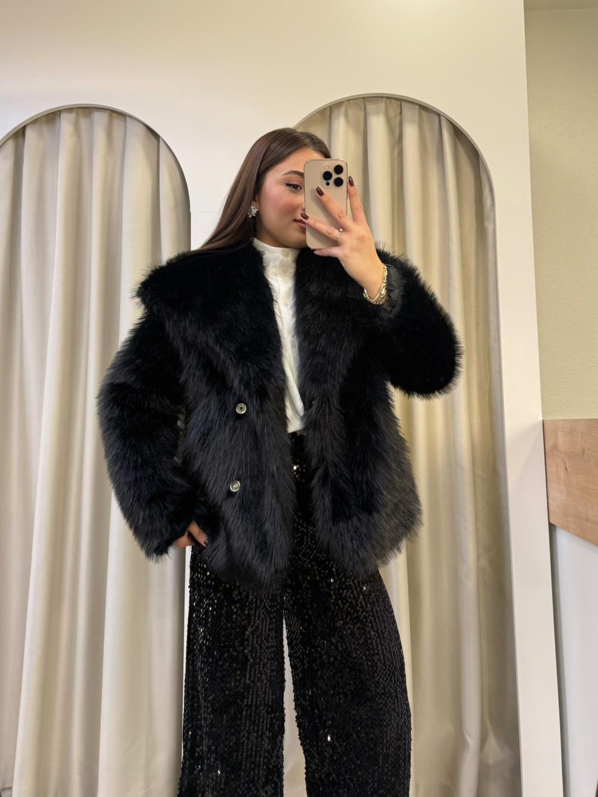 Noelle Şal Yaka Siyah Kürk