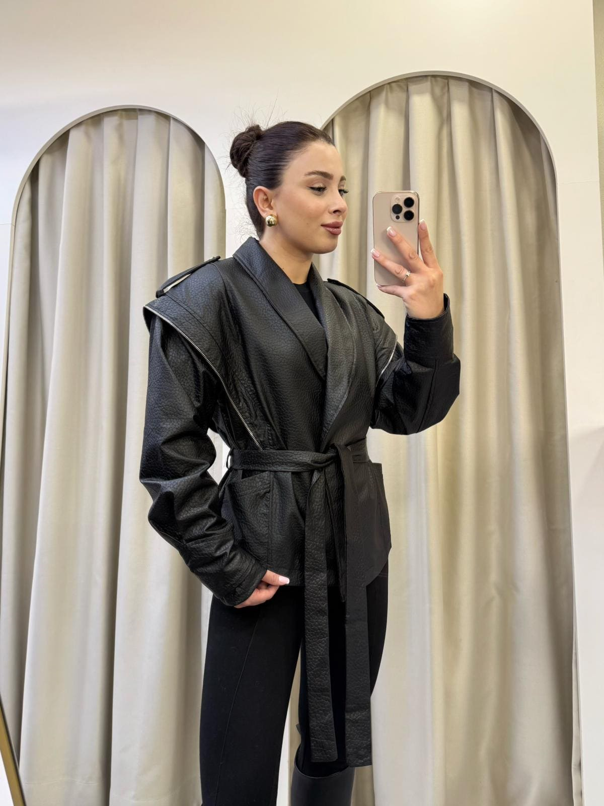 Sophie Siyah Kuşaklı Deri Ceket