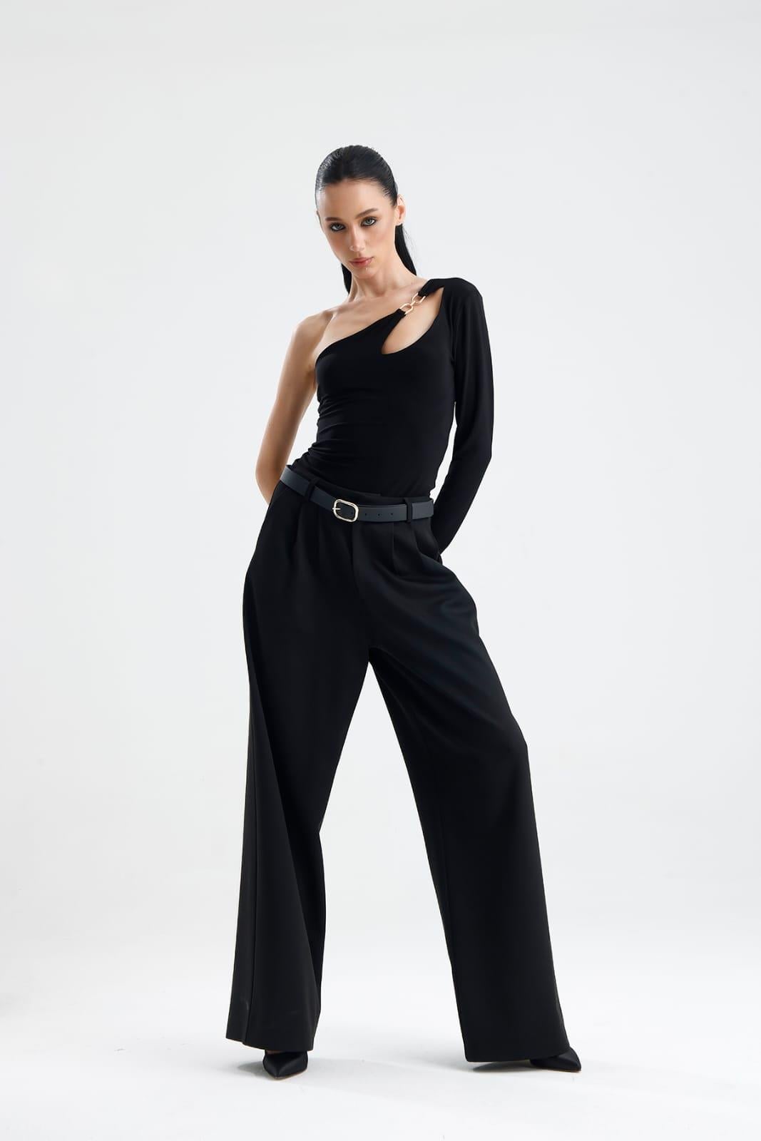 VALETTA siyah tokalı body