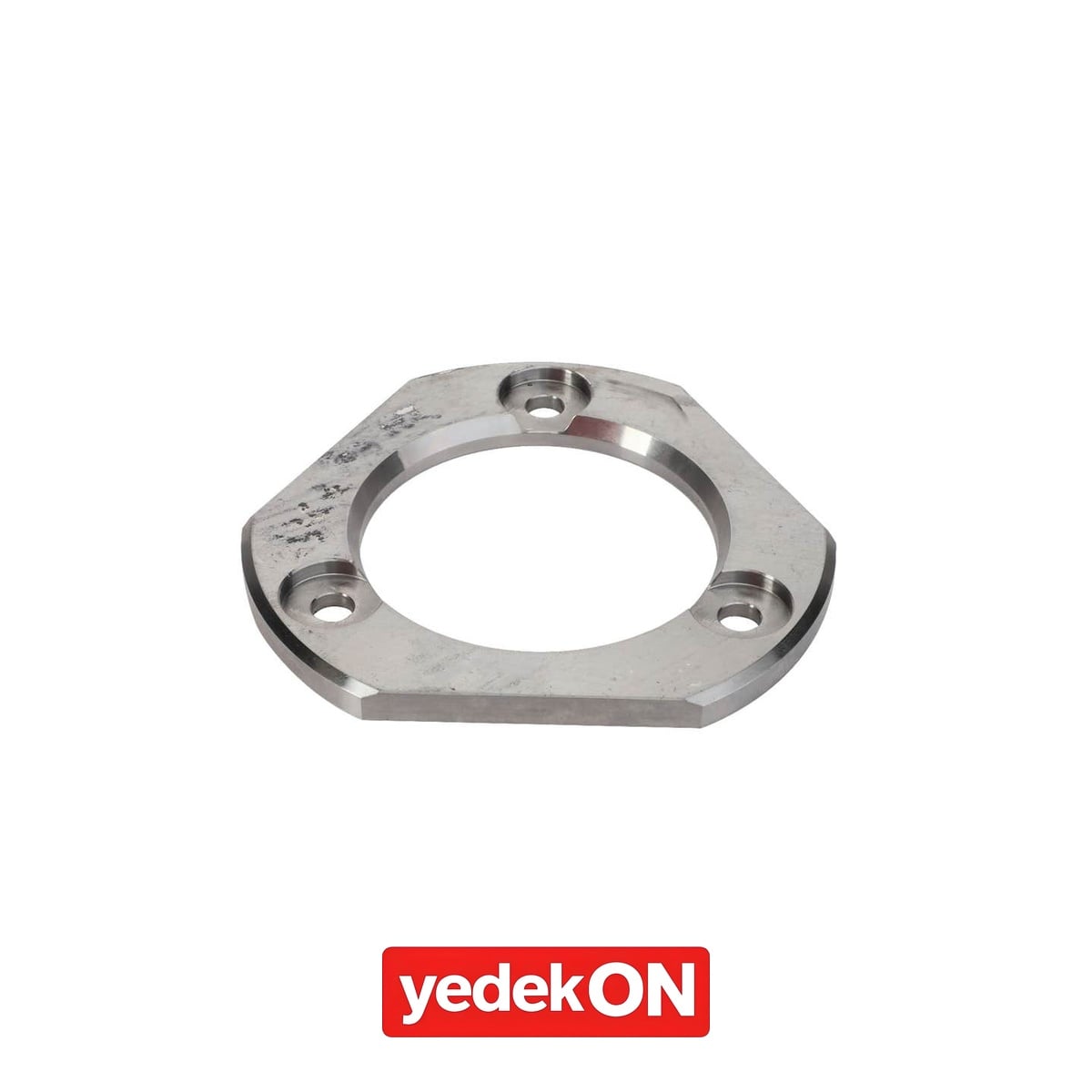 AGCO Flanş - Massey Ferguson | 3765153M1