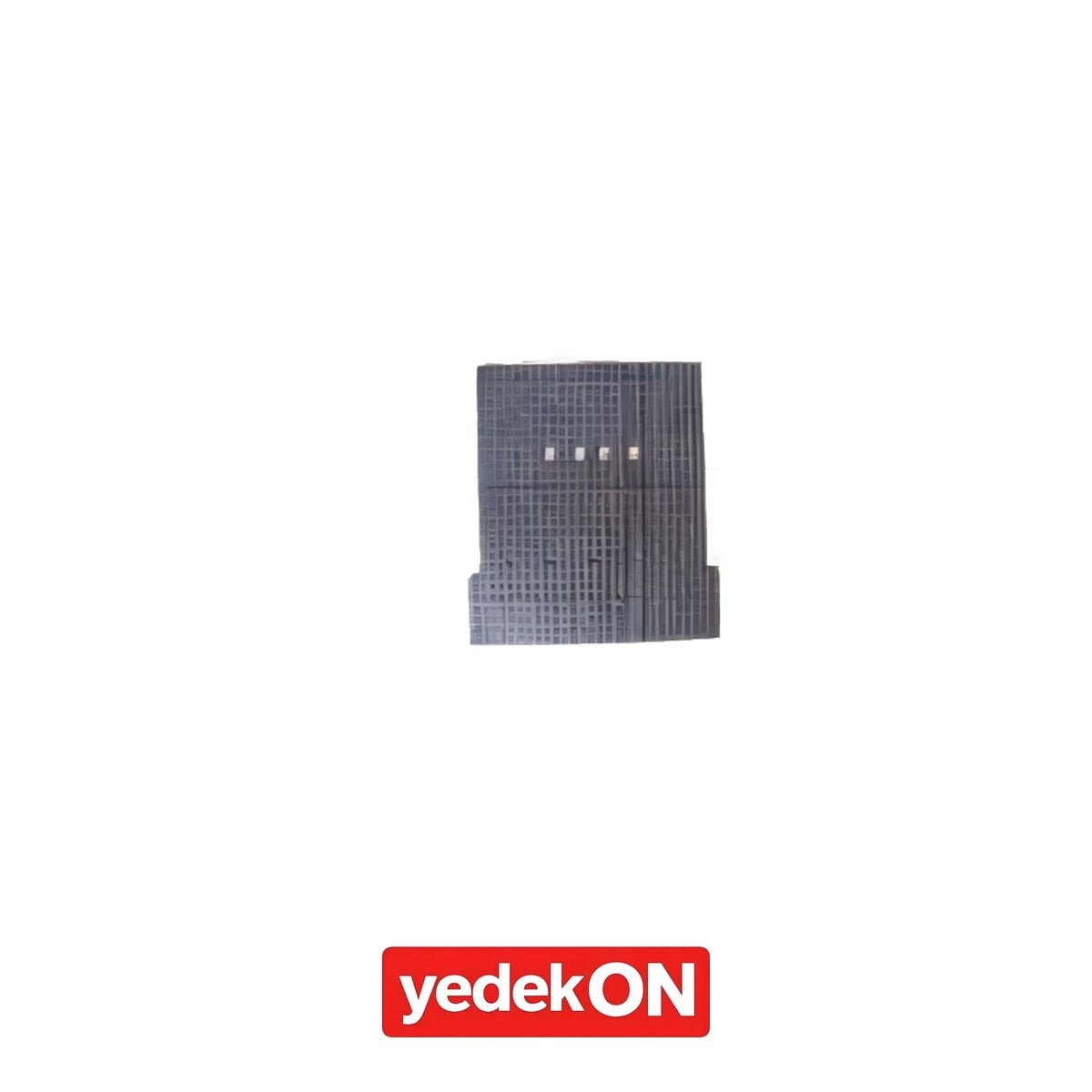 8ac8bacf-1b9d-4e8a-9e9b-6a7628d6e255-d0461b.jpg