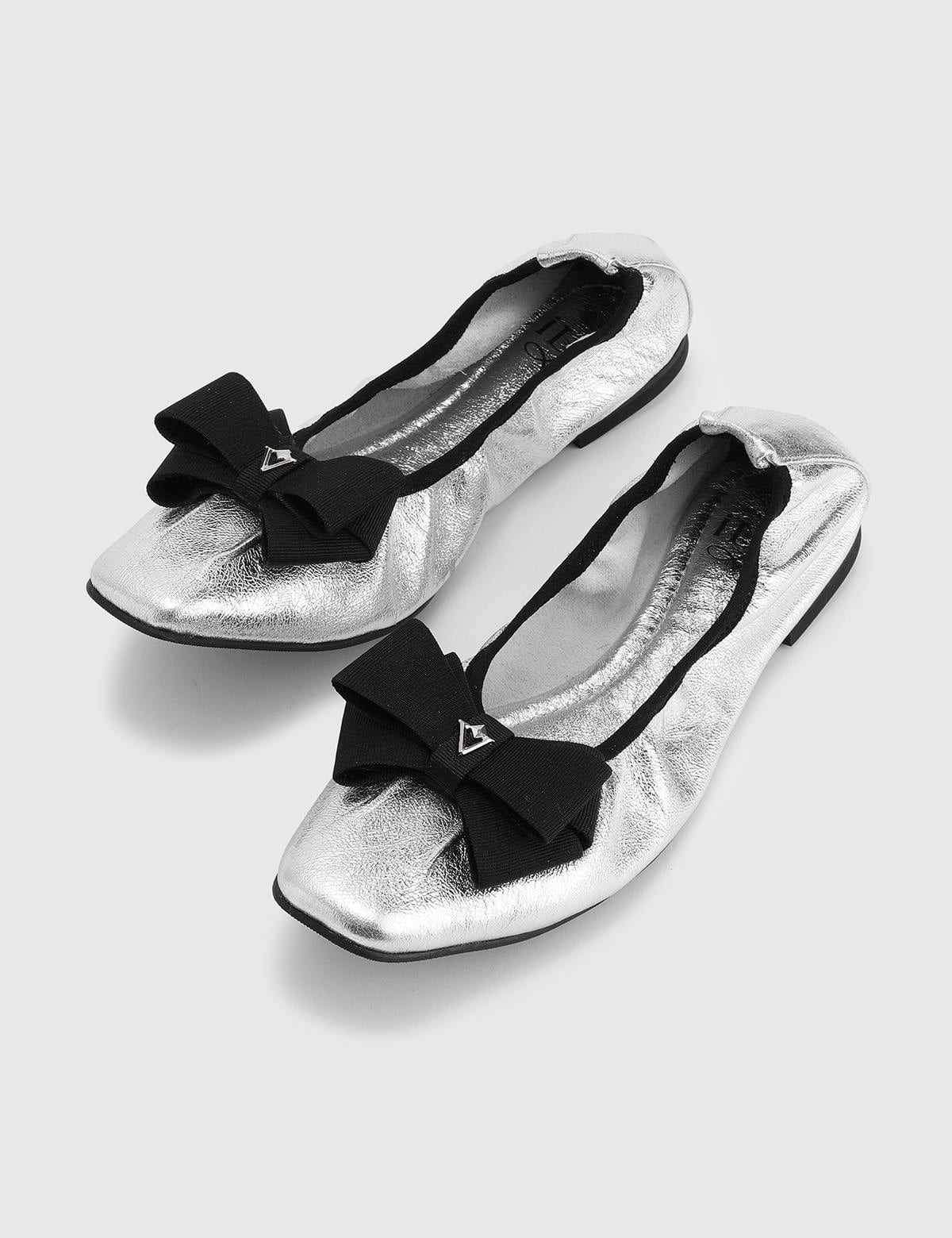 Besman Silver Leather Women's Ballerina