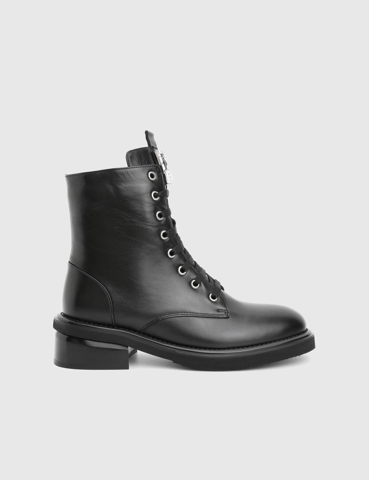 Carino Black Leather Women's Boot