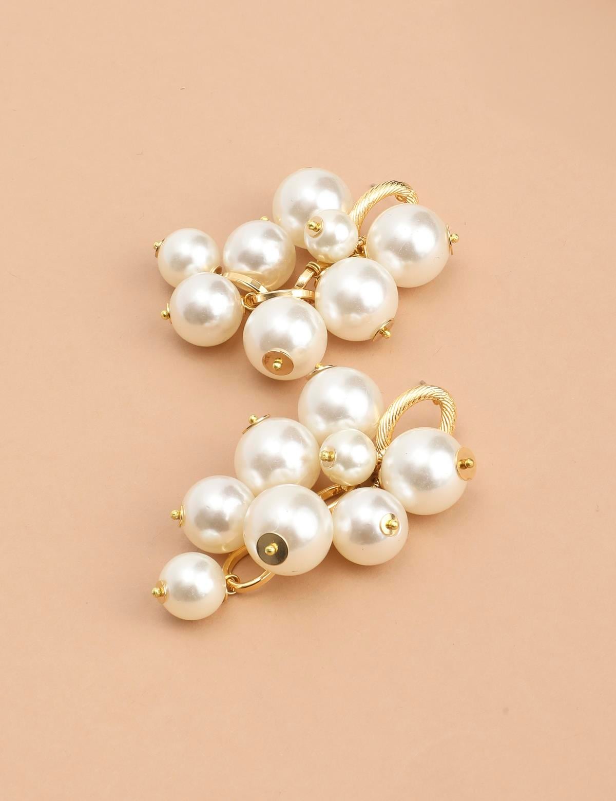 Caysae Gold Women's Earrings with White Stones