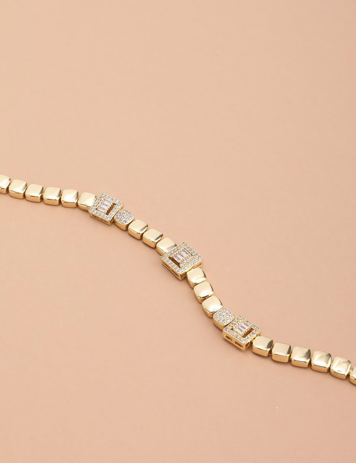 Cesare Gold Women's Bracelet
