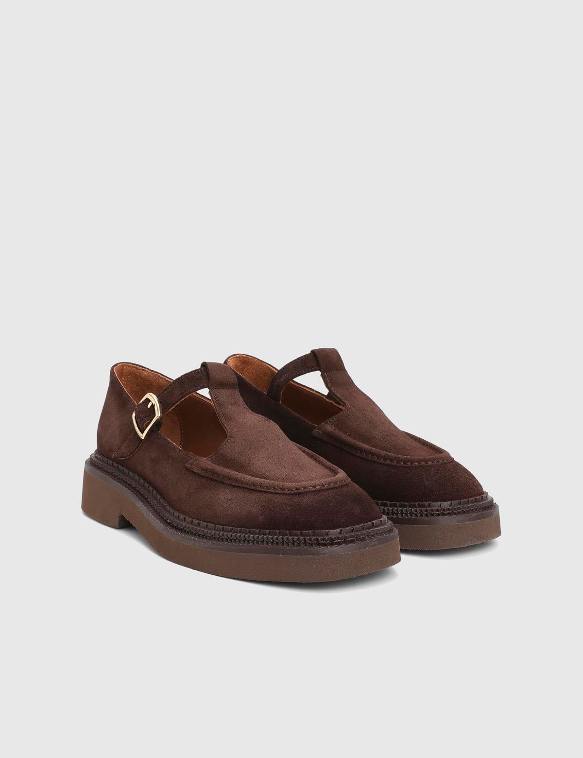 Charlie Brown Suede Leather Women's Loafer