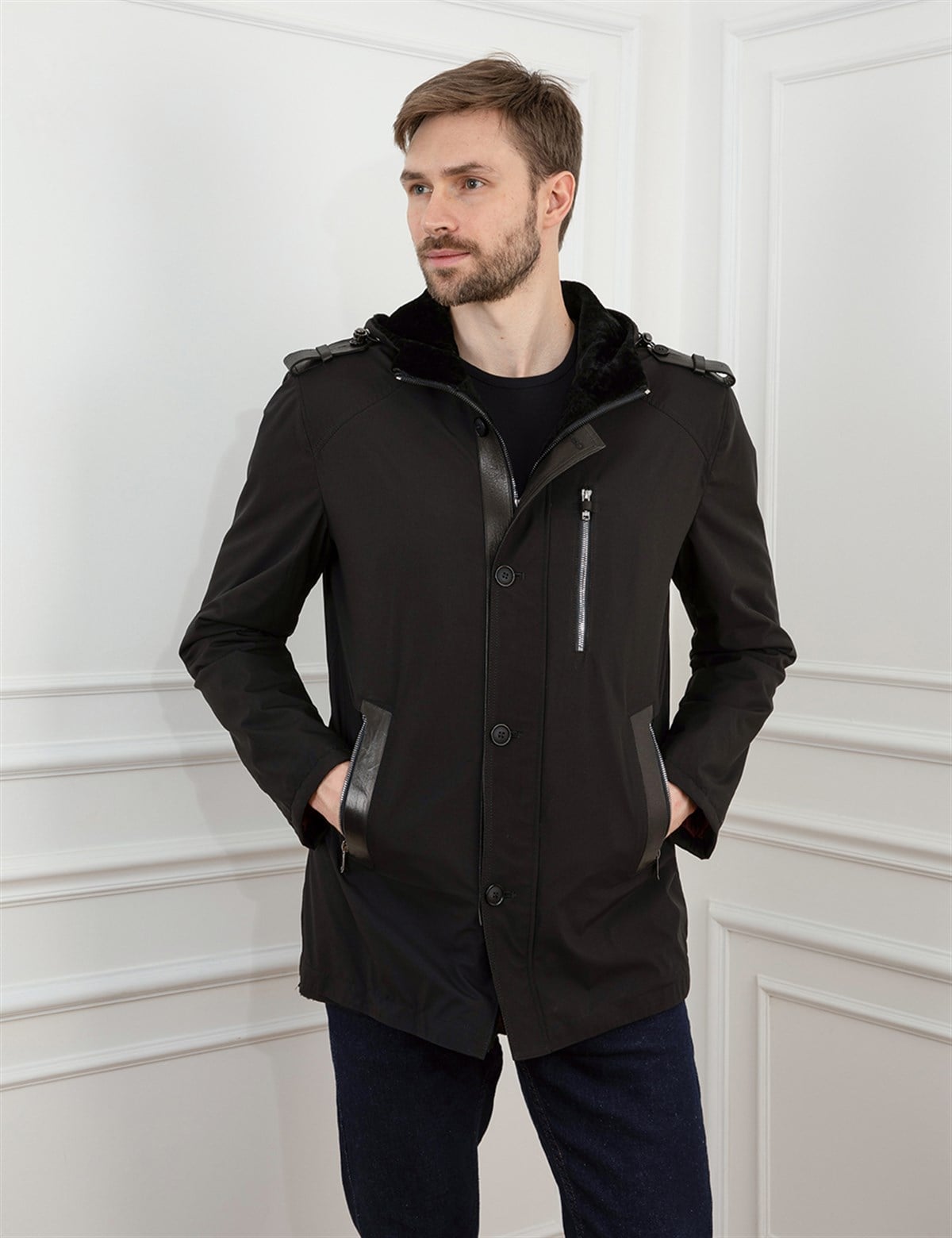 Cusco Black Men's Leather Bomber Jacket