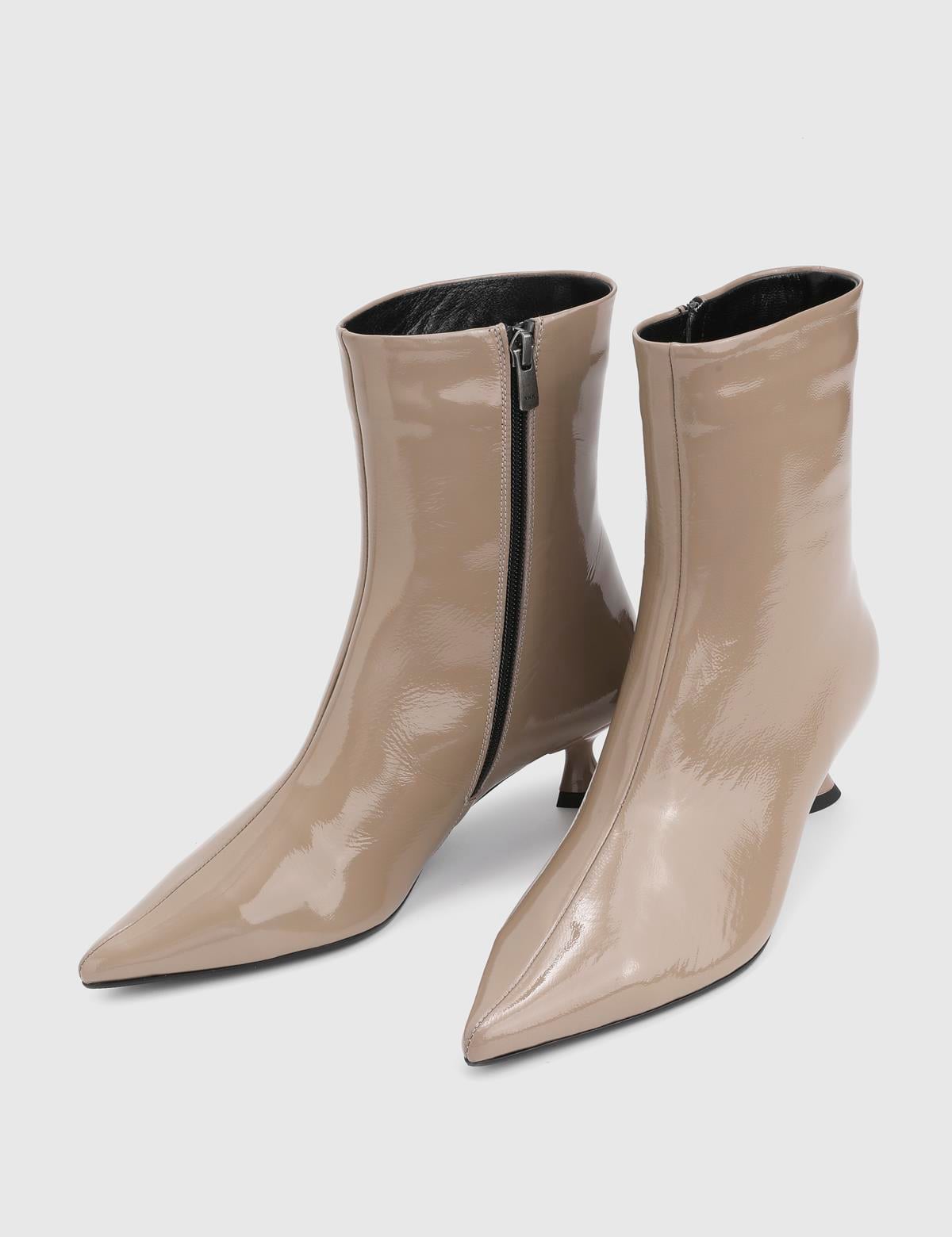 Damian Cream Wrinkled Patent Leather Women's Heeled Boot