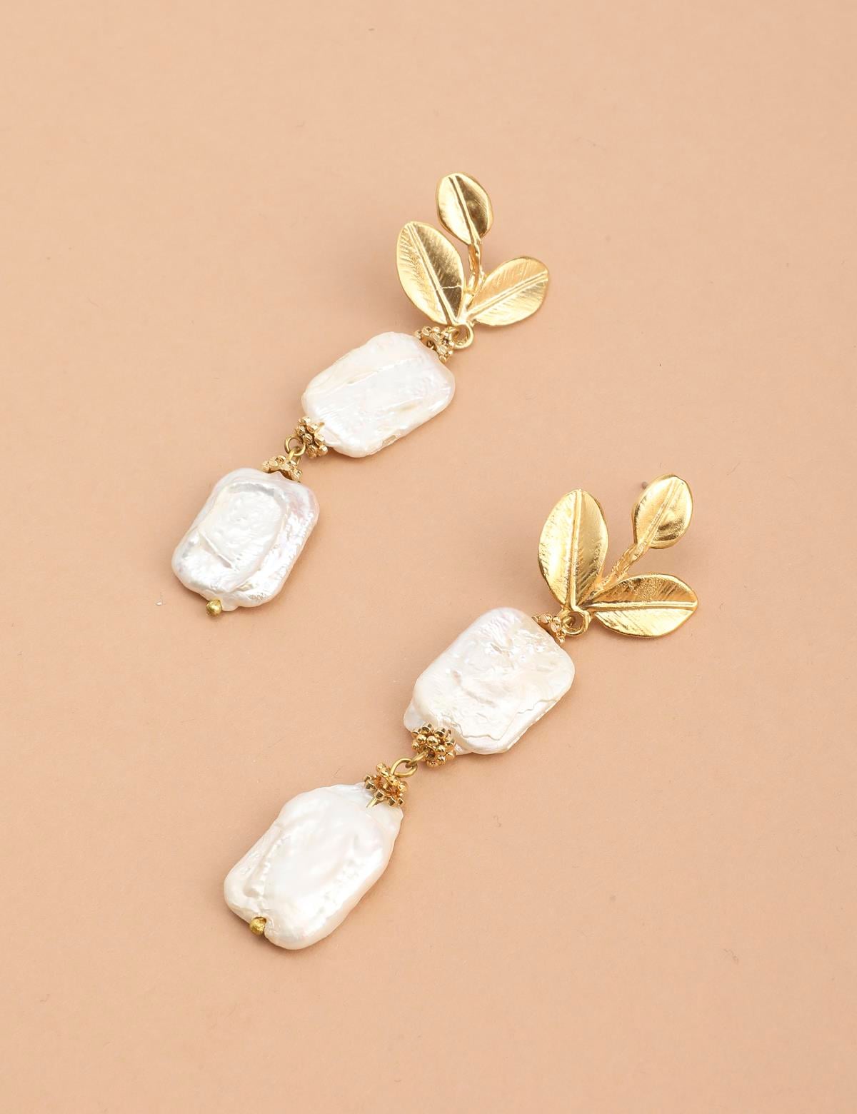 Delane Gold Women's Earrings with White Stones