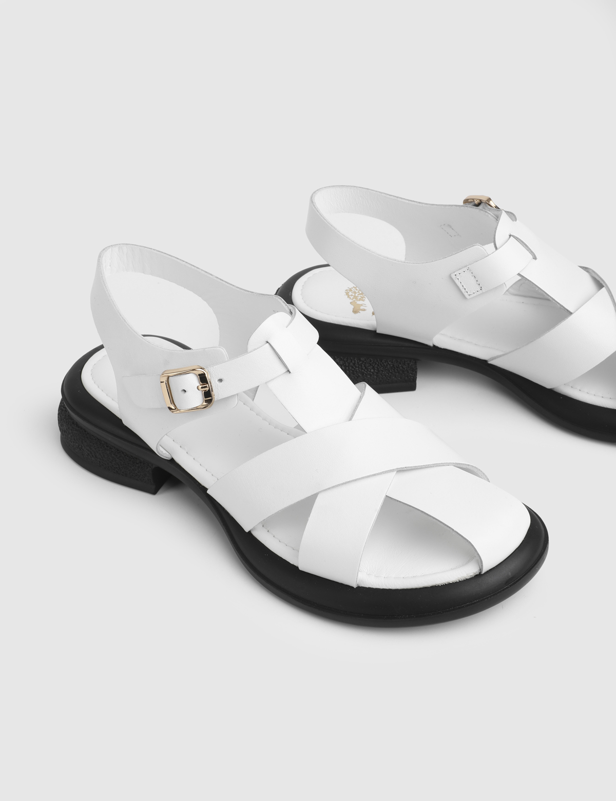 Erelia White Leather Women's Sandal