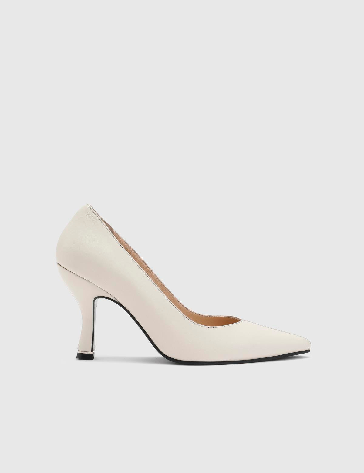 Fleur Beige Leather Women's Pump