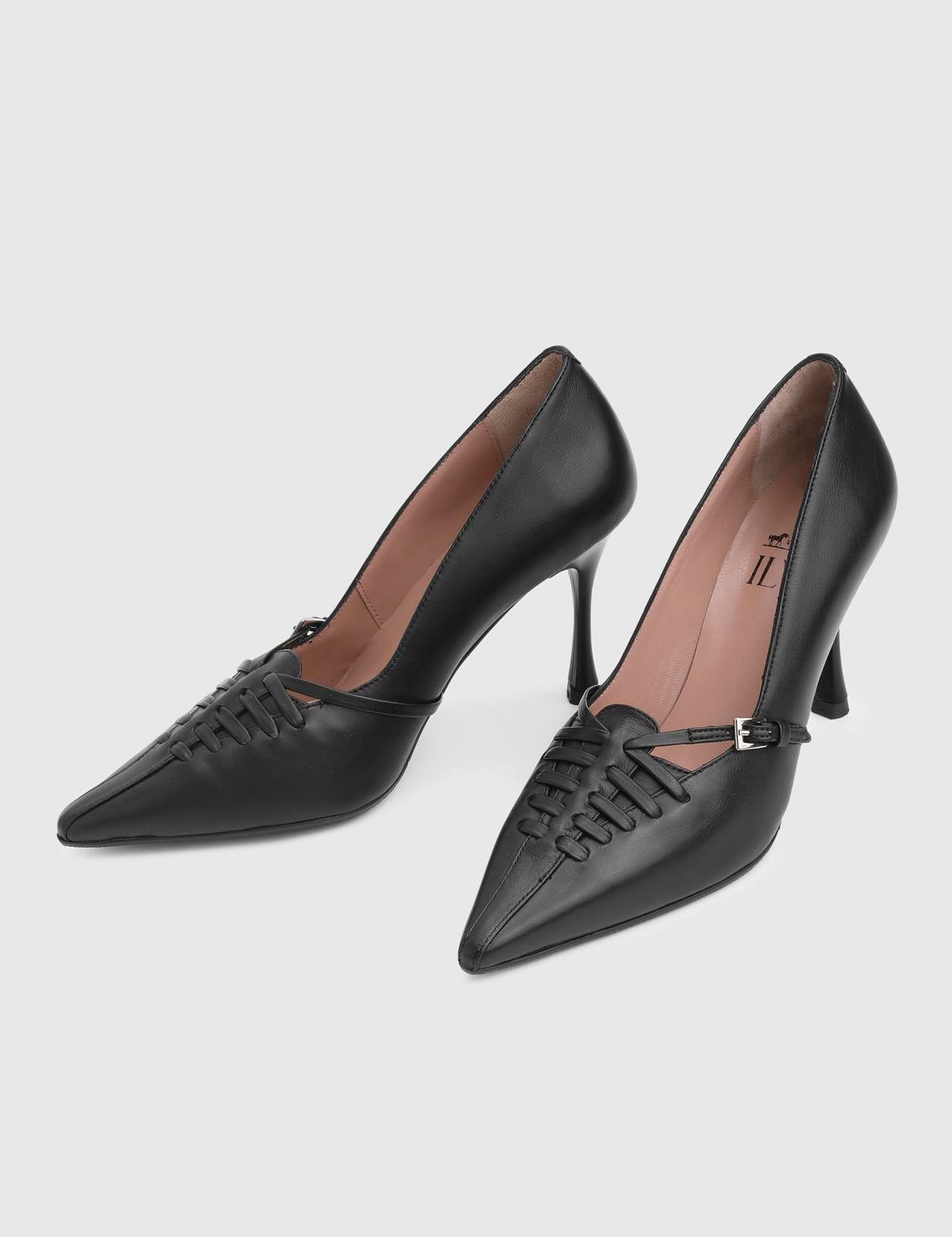 Geny Black Leather Women's Pump