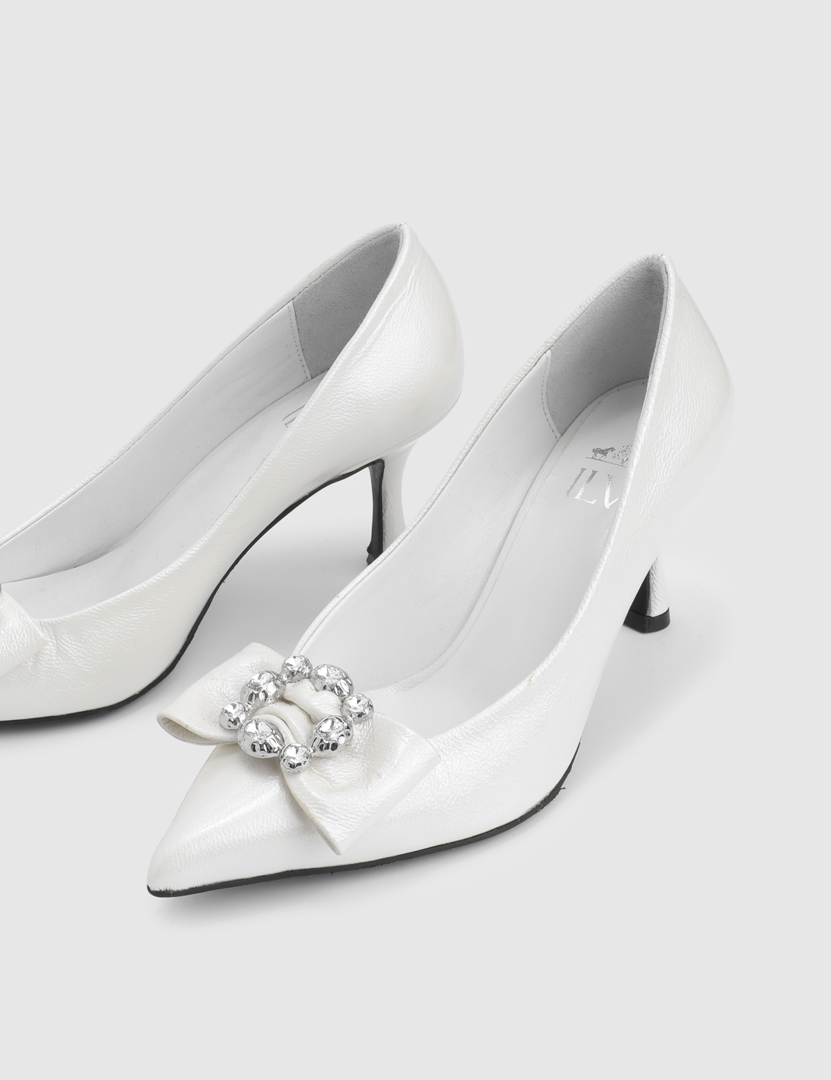 Glena White Patent Leather Women's Pump