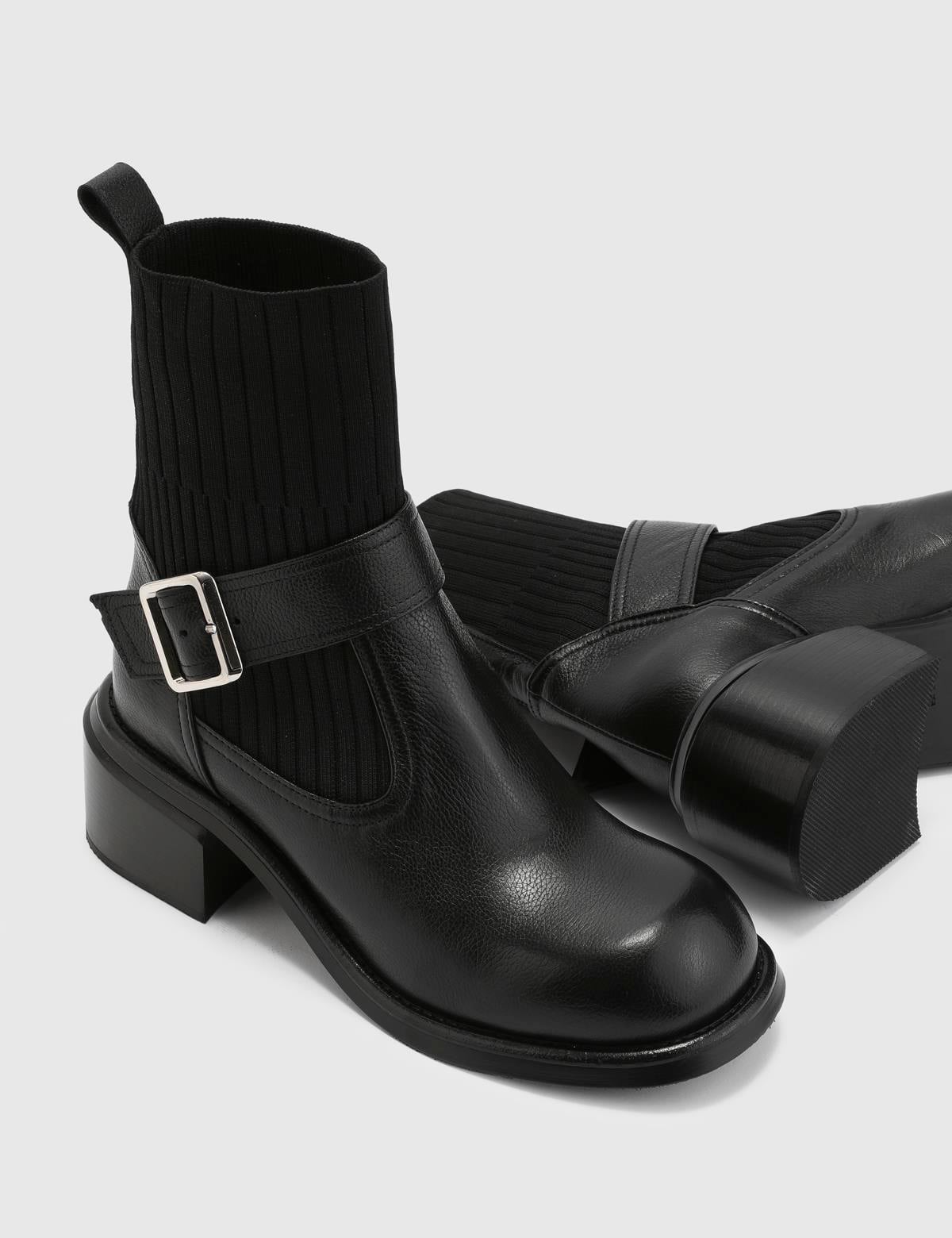 Gwen Black Leather Women's Heeled Boot
