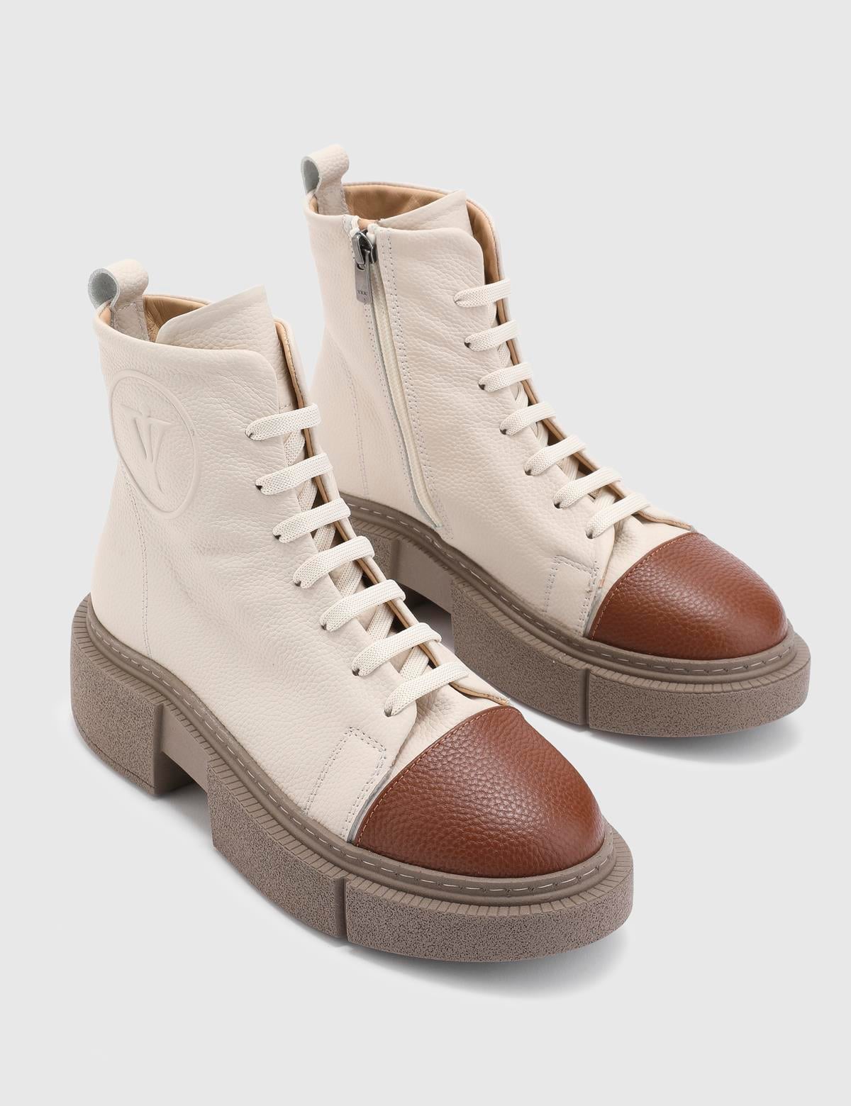 Hauke Saddle Brown Floater Leather Women's Boot