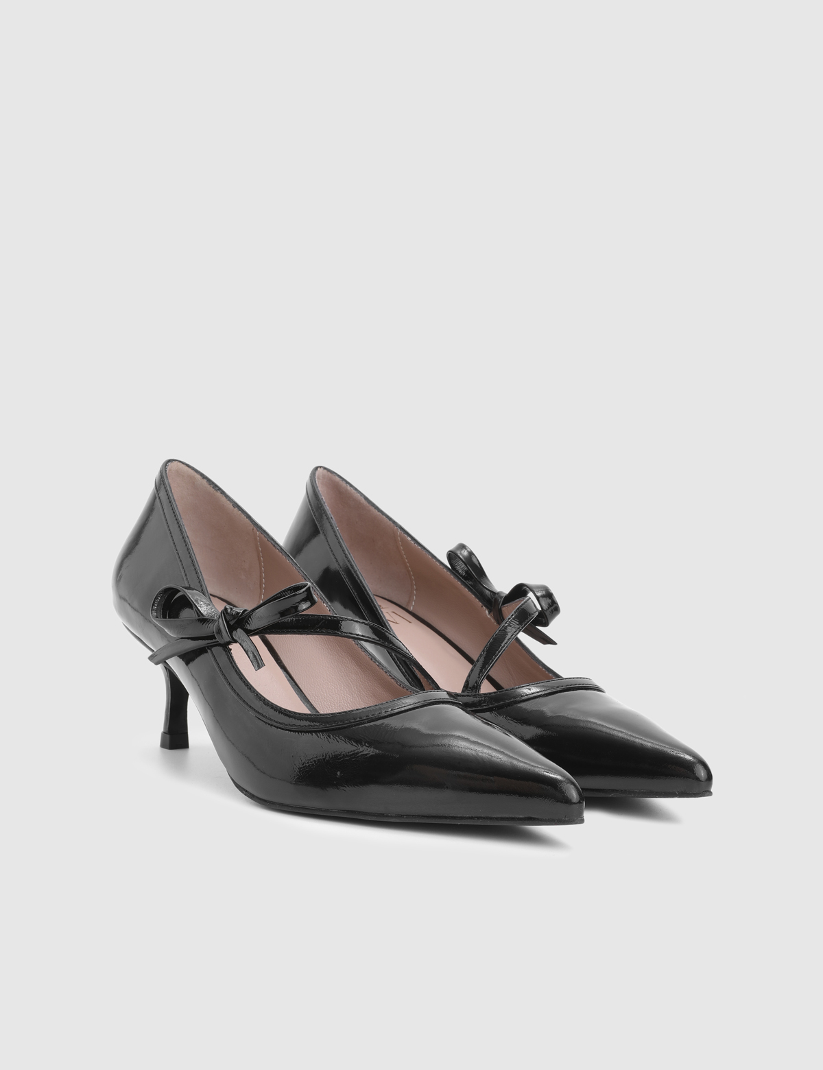 Henna Black Patent Leather Women's Pump