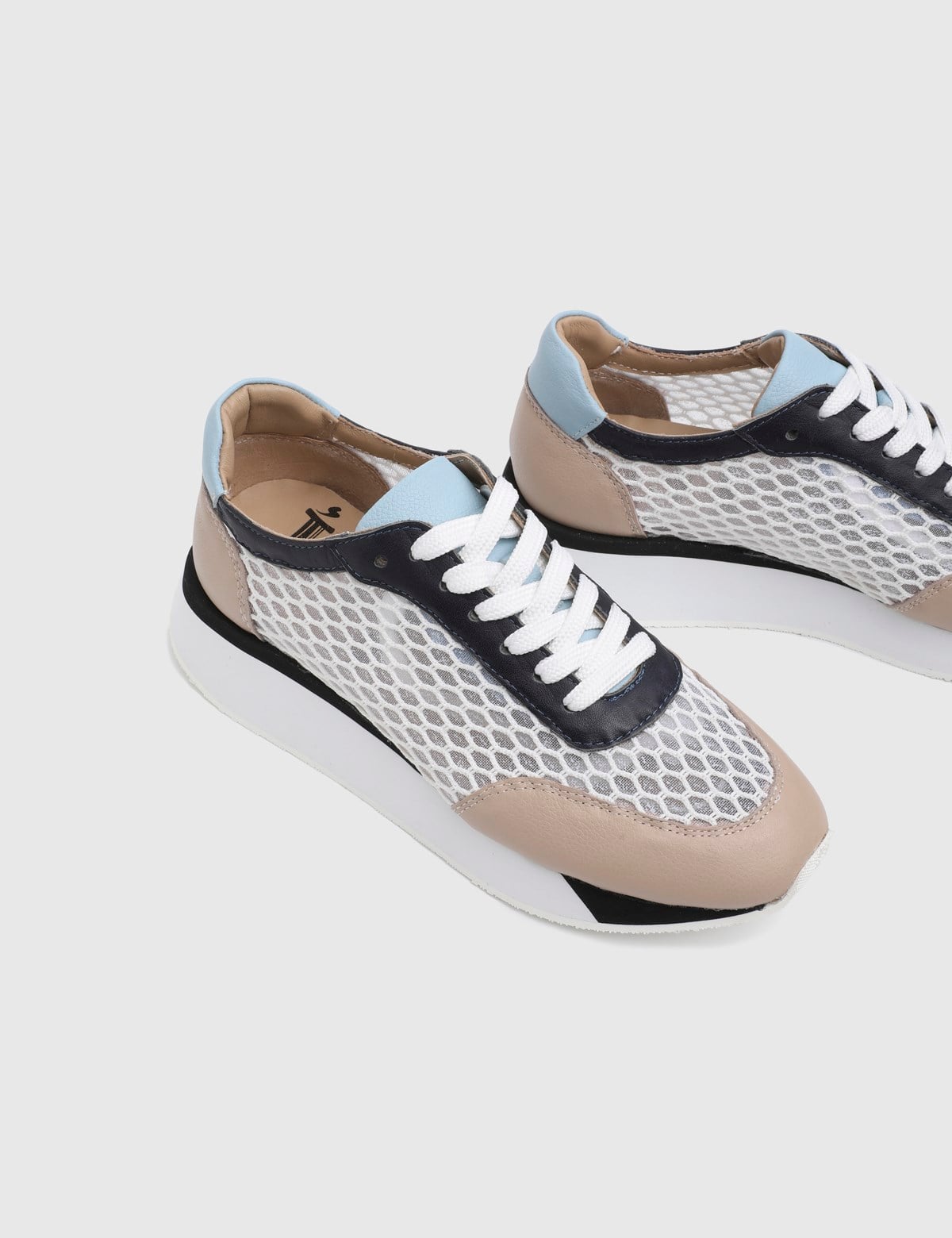 Ignite Beige Leather Mesh Women's Sneaker