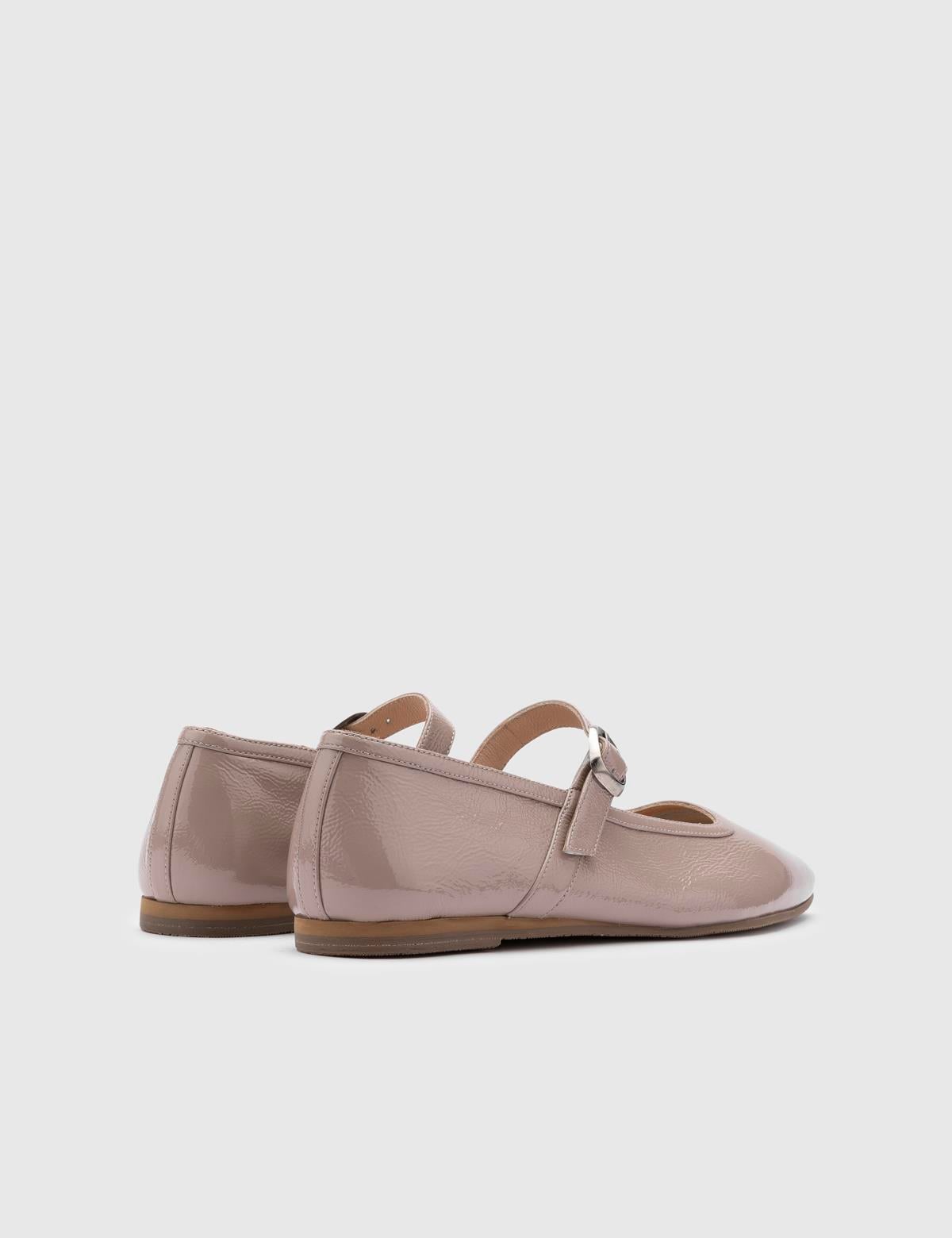 Kaori Mink Wrinkled Patent Leather Women's Loafer