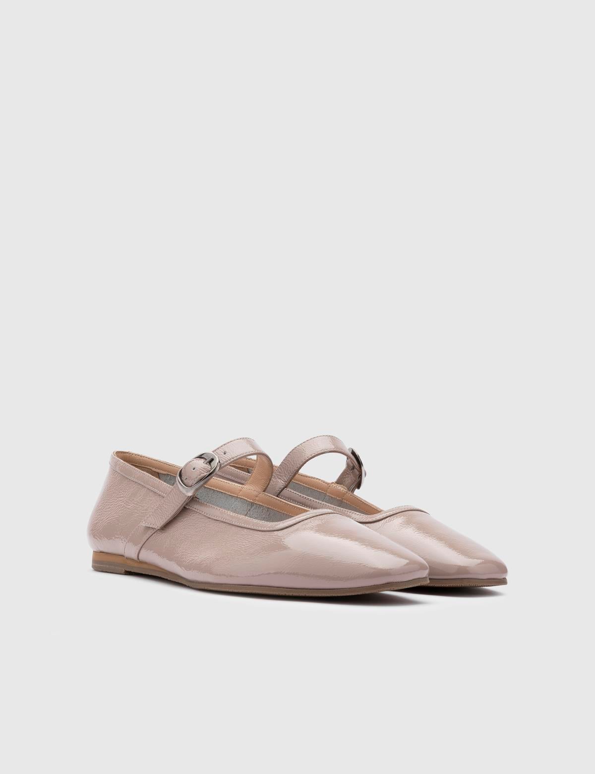 Kaori Mink Wrinkled Patent Leather Women's Loafer
