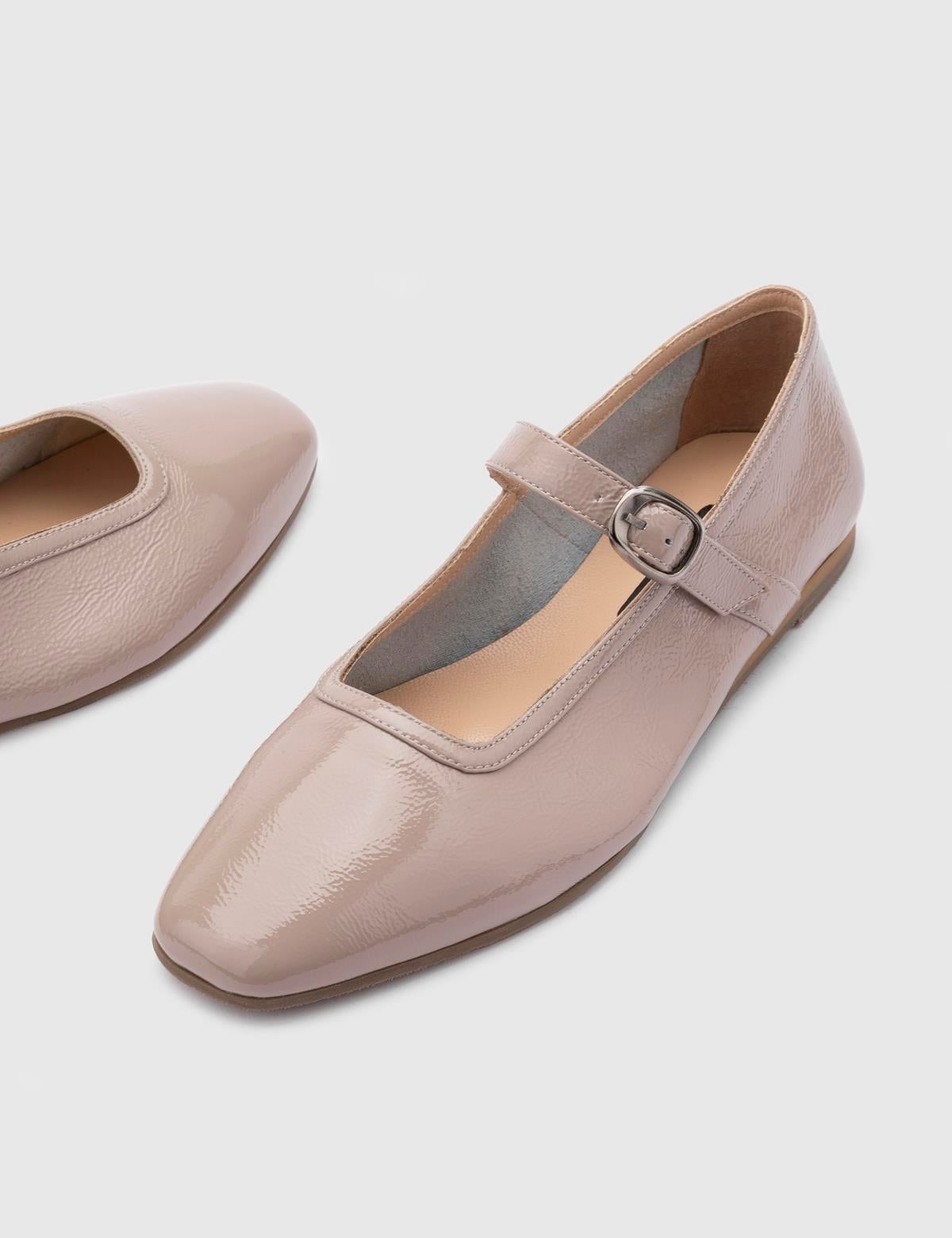 Kaori Mink Wrinkled Patent Leather Women's Loafer