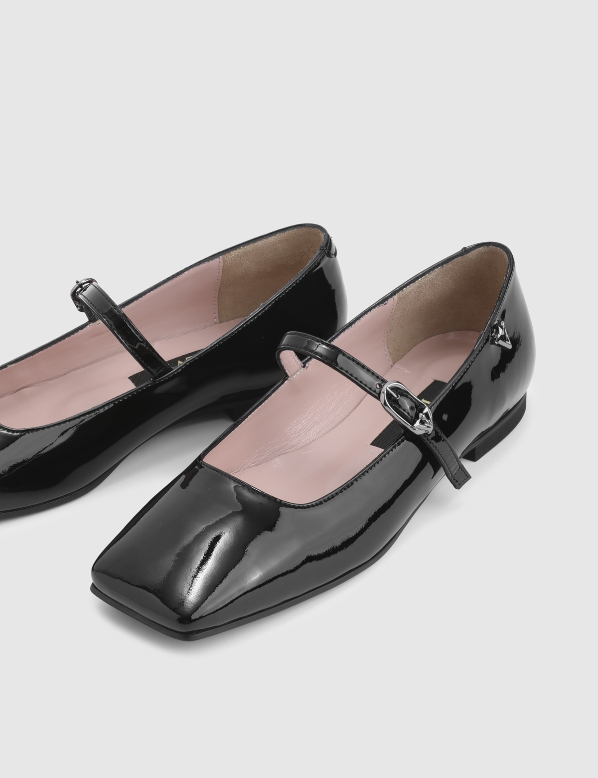 Kivra Black Patent Leather Women's Ballerina