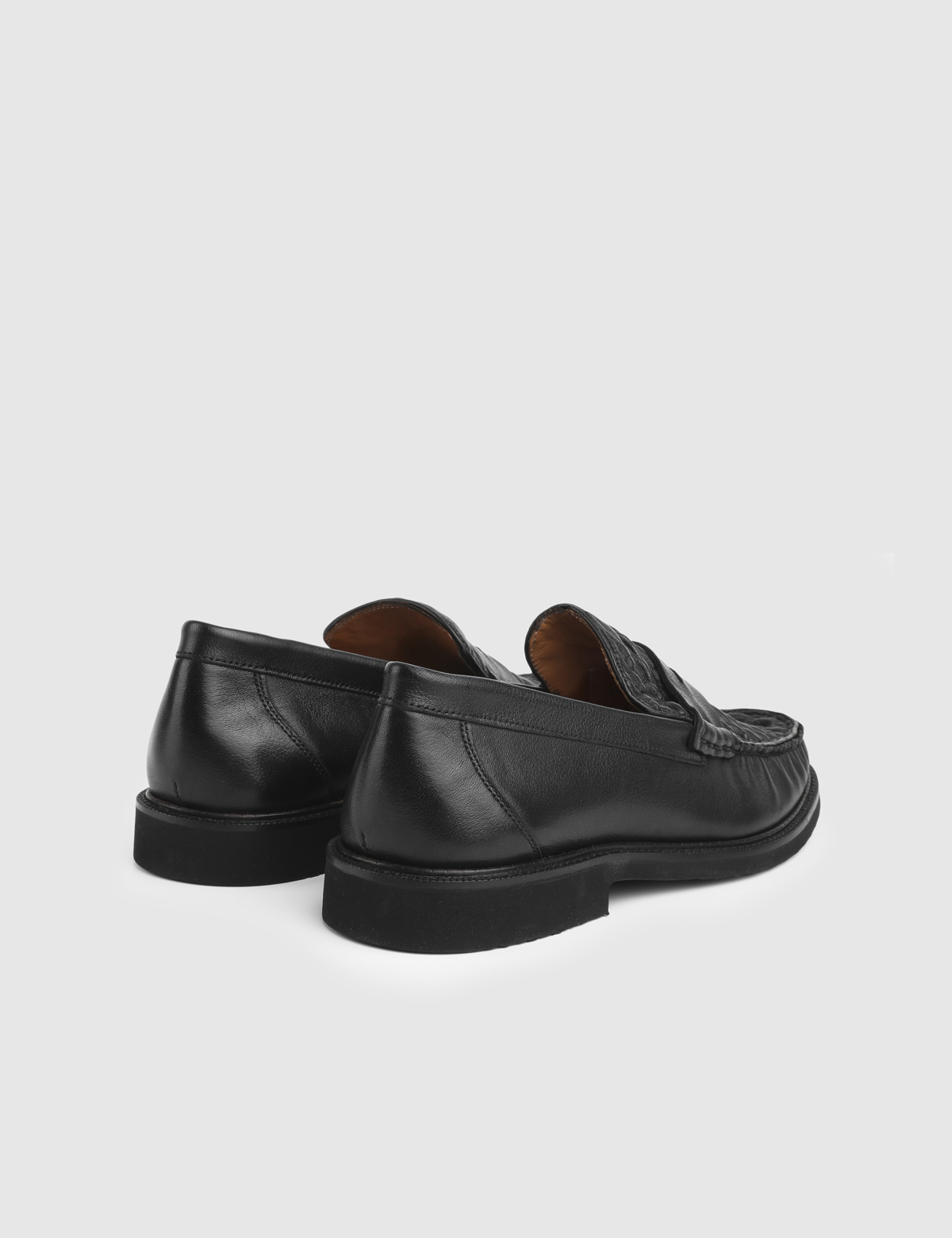 Lark Black Buffalo Leather Men's Classic Shoe