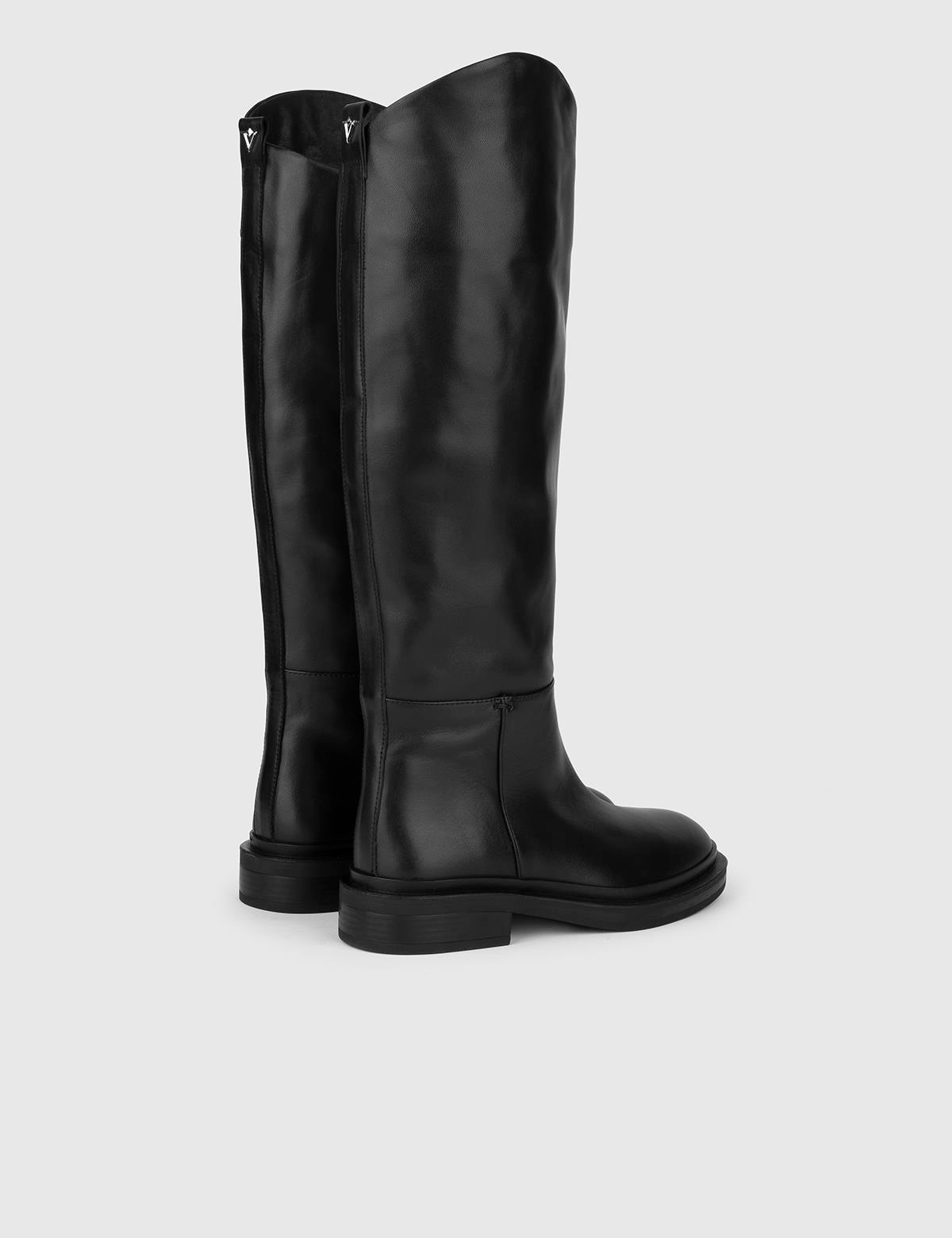 Lukia Black Leather Women