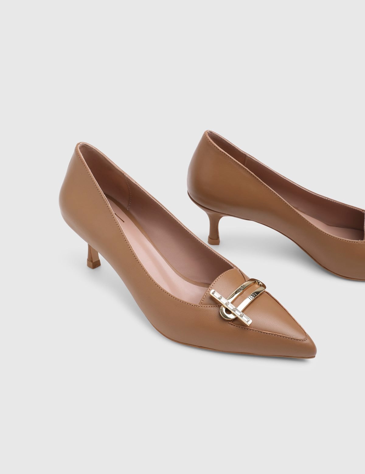Milagros Saddle Brown Leather Women's Pump