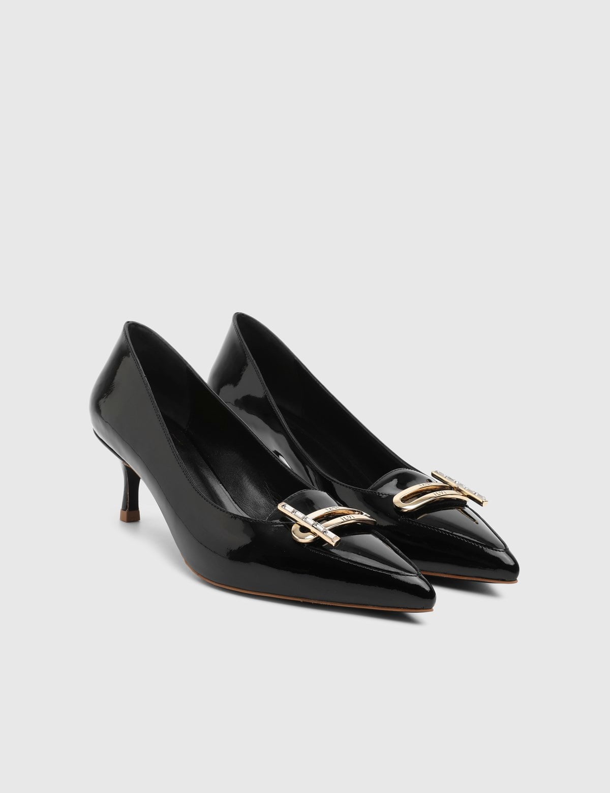 Milagros Black Patent Leather Women's Pump