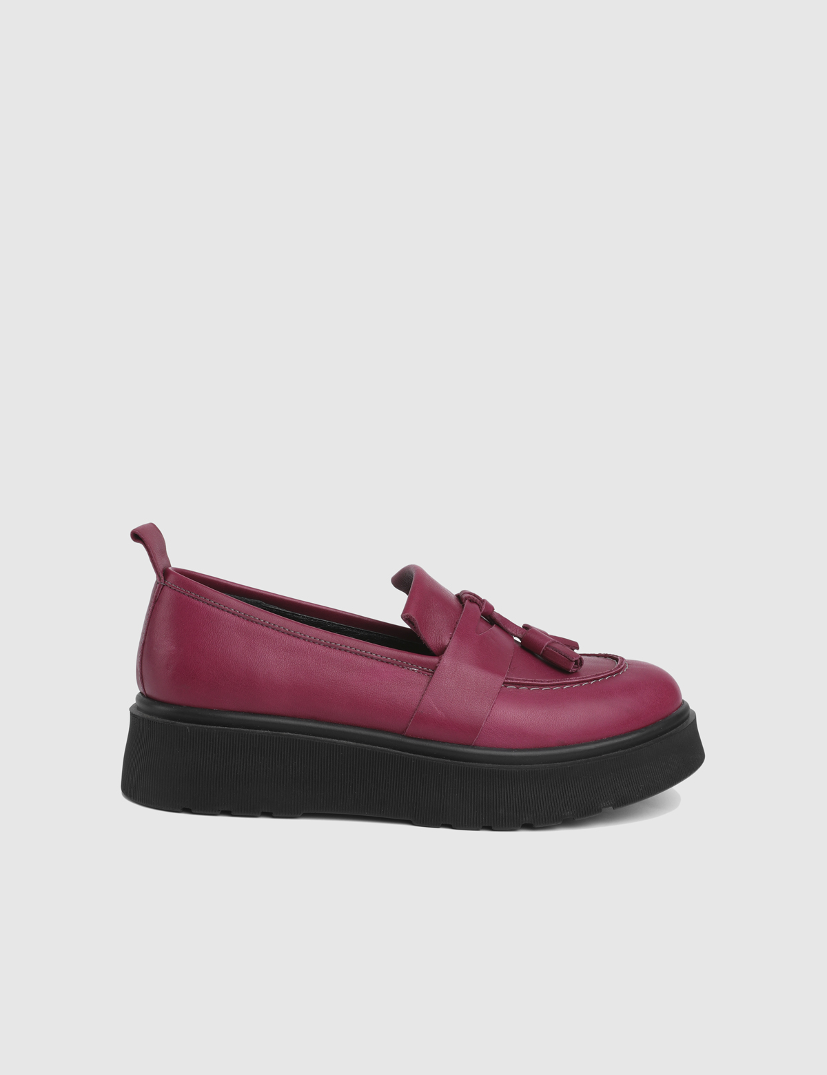 Nora Fuchsia Leather Women's Loafer