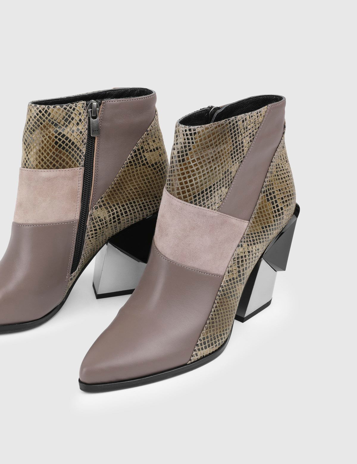 Odessa Mink Leather Women's Boot with Print